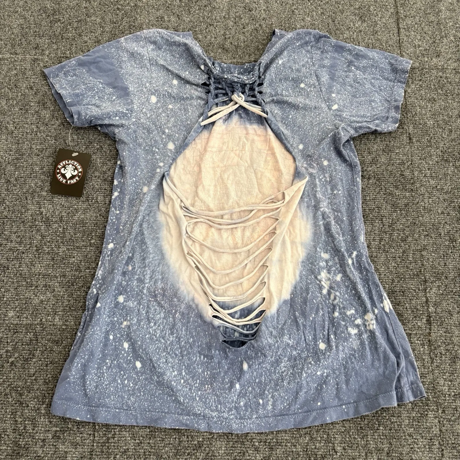 Affliction Women's "Skeleton Valley" scoop neck rhinestone T-Shirt NWT Y2K Style - Image 8