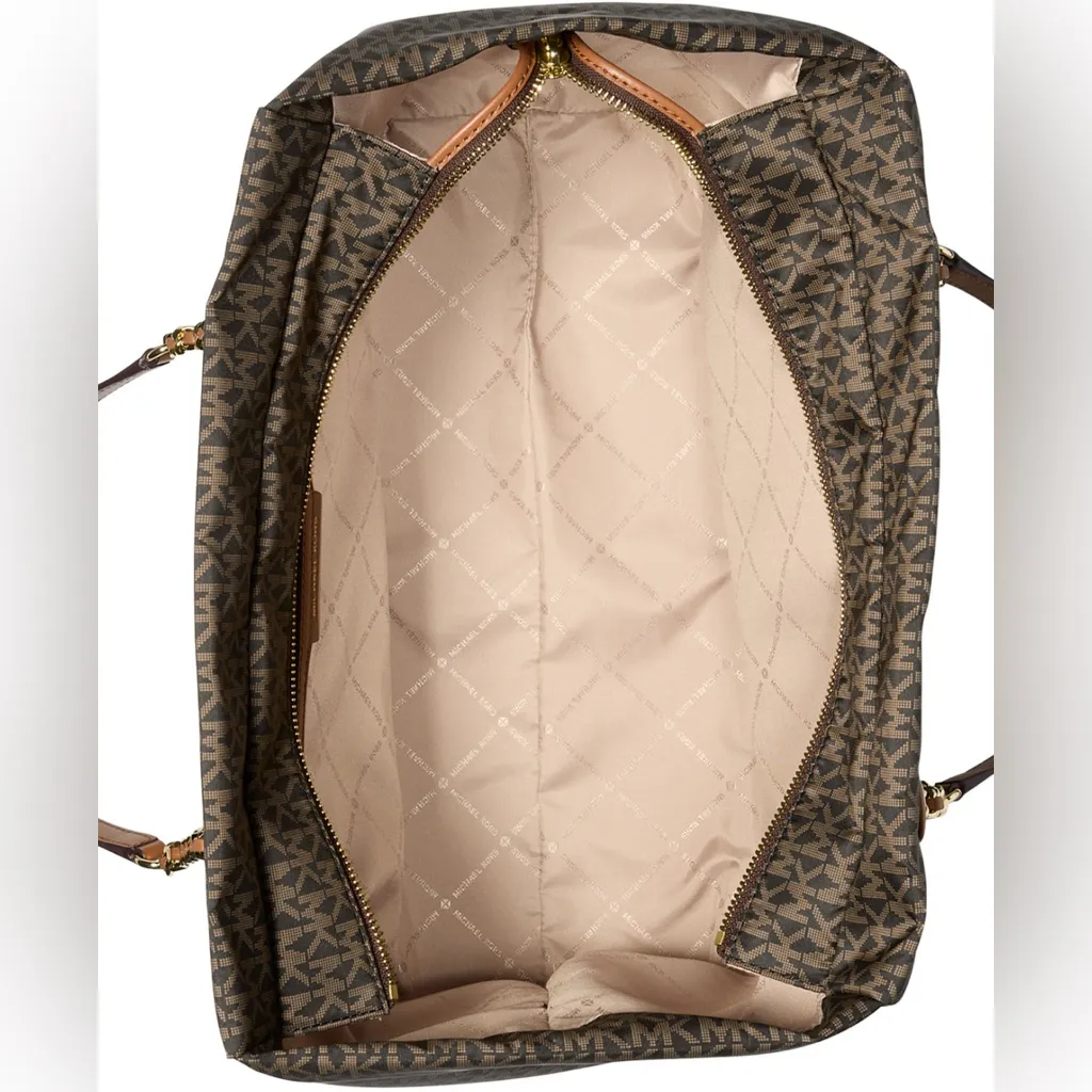 Michael Kors
Georgia Large Nylon Top Zip Tote - Image 3