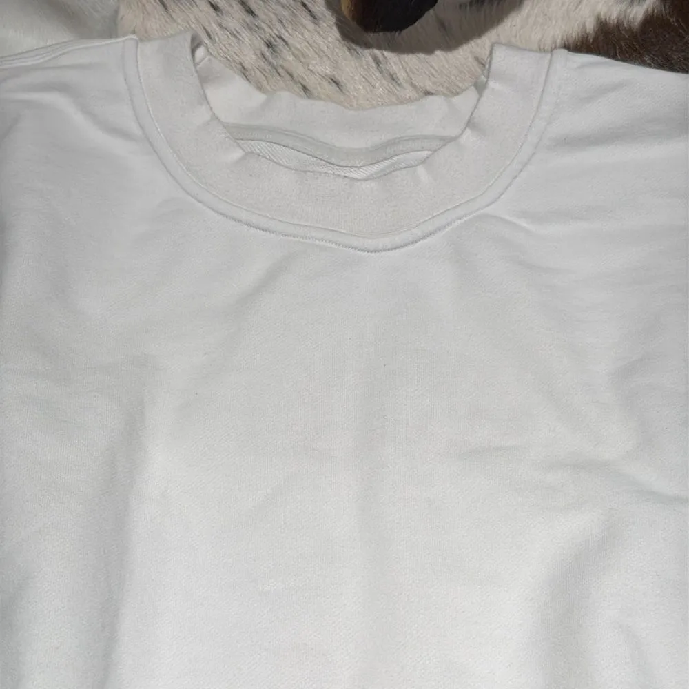 White‎  sweatshirt lululemon C49 - Image 3