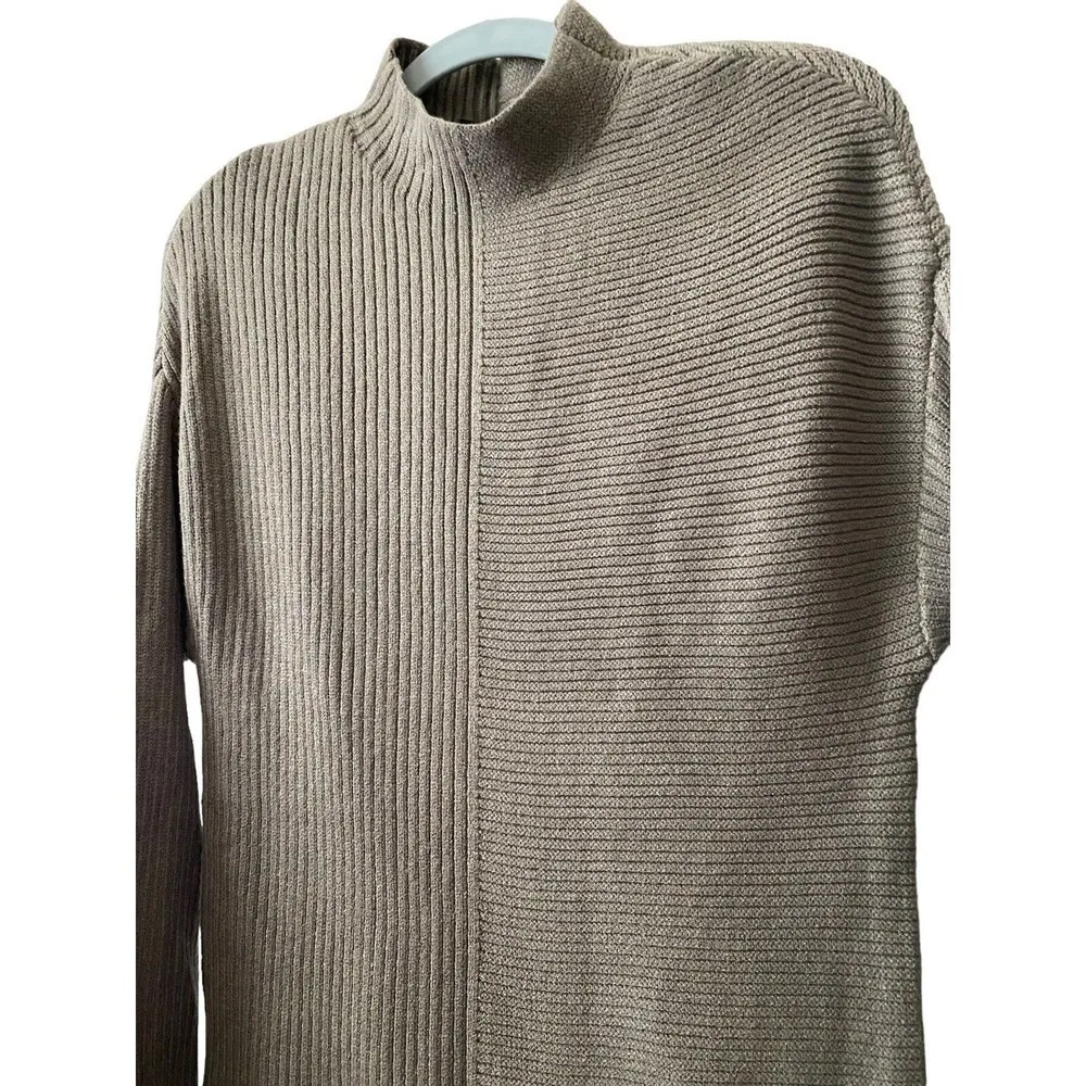 New Cyrus‎ Long Sleeve Brown knit Women's mock neck Sweater Rayon Blend Sz S - Image 2