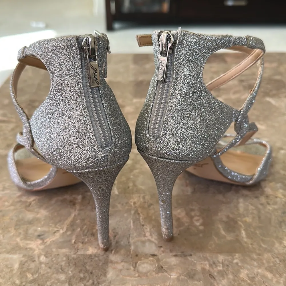 Badgley Miscka Jewel Silver Strappy Stiletto heels. Sparkly, Glitter, Formal 7 - Image 3