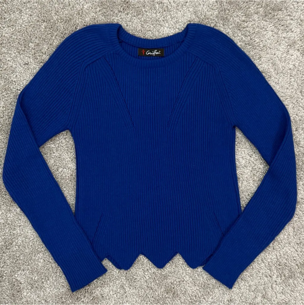 Blue Asymmetrical Hem Basic Knit Sweater  - Image 11