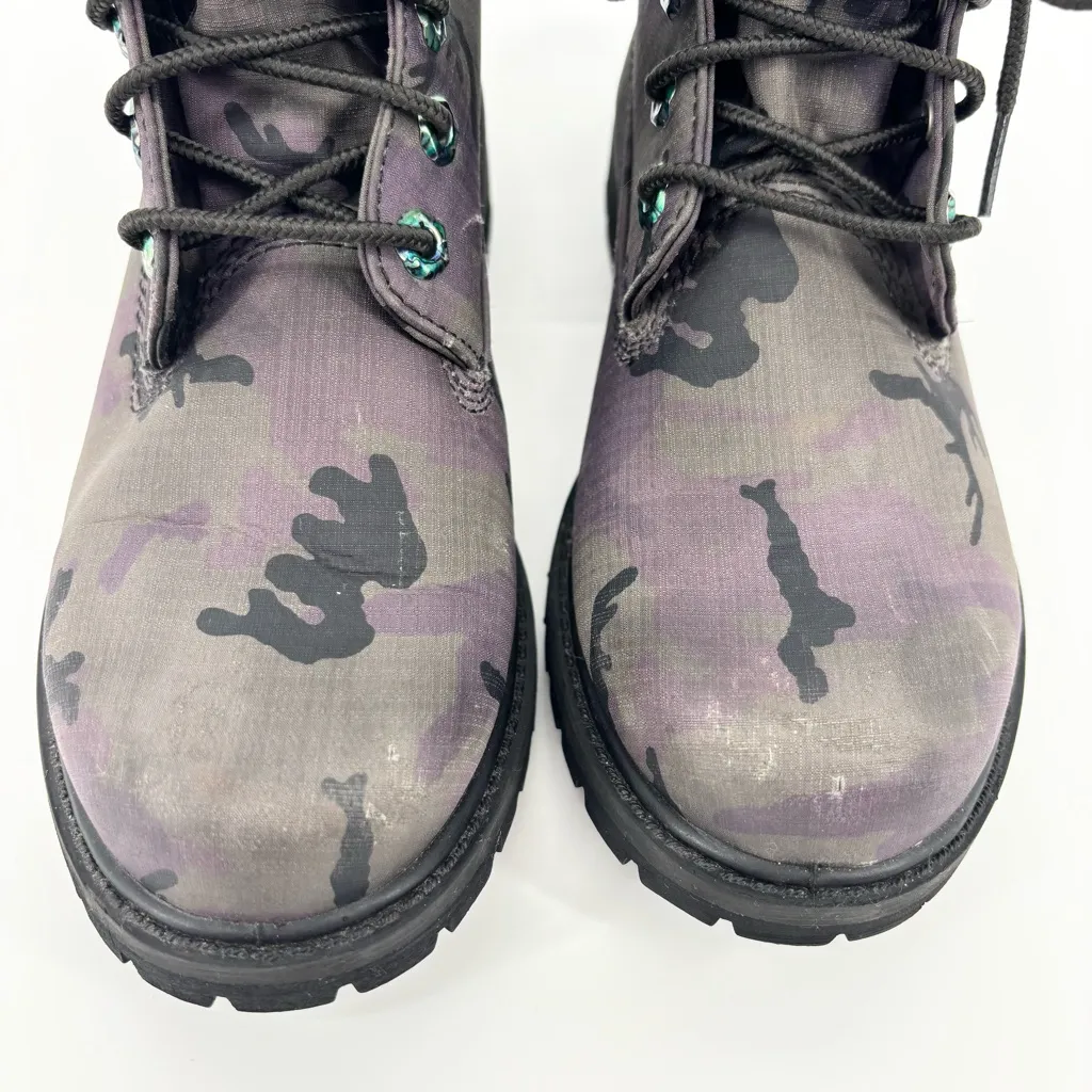 Timberland Iridescent Waterproof Boot Black Camo Matte Leather Metallic Size 6.5 - Image 4