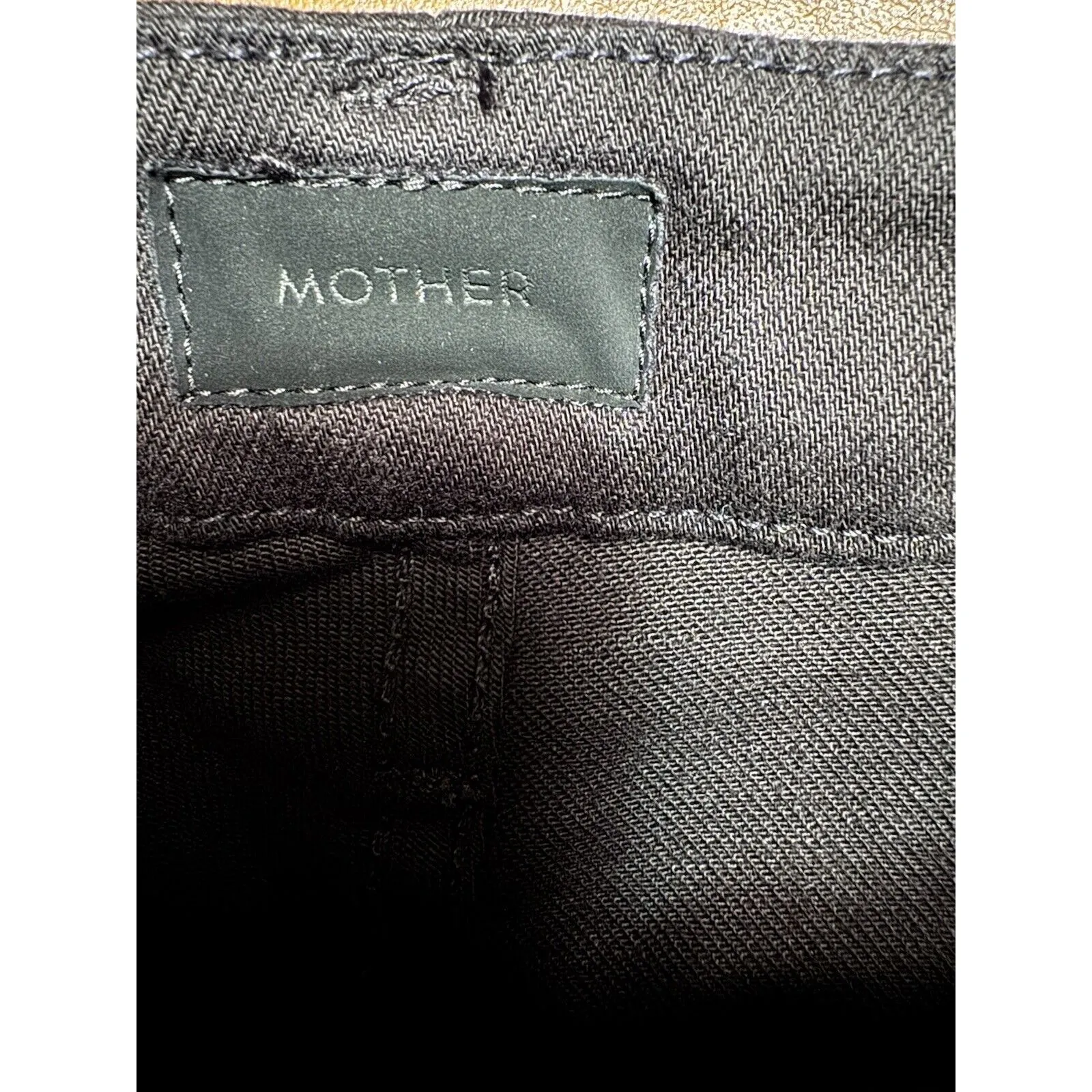 Mother High Waisted Looker Jeans Skimp Lasting Impression (Black) 24 MSRP $218.0 - Image 7