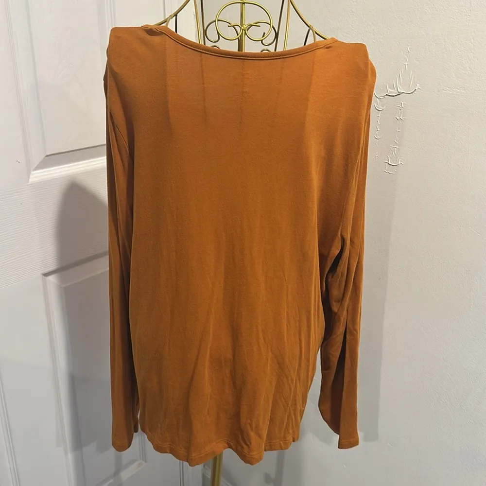 Banana Republic light vneck cardigan burnt orange Size XL - Image 3