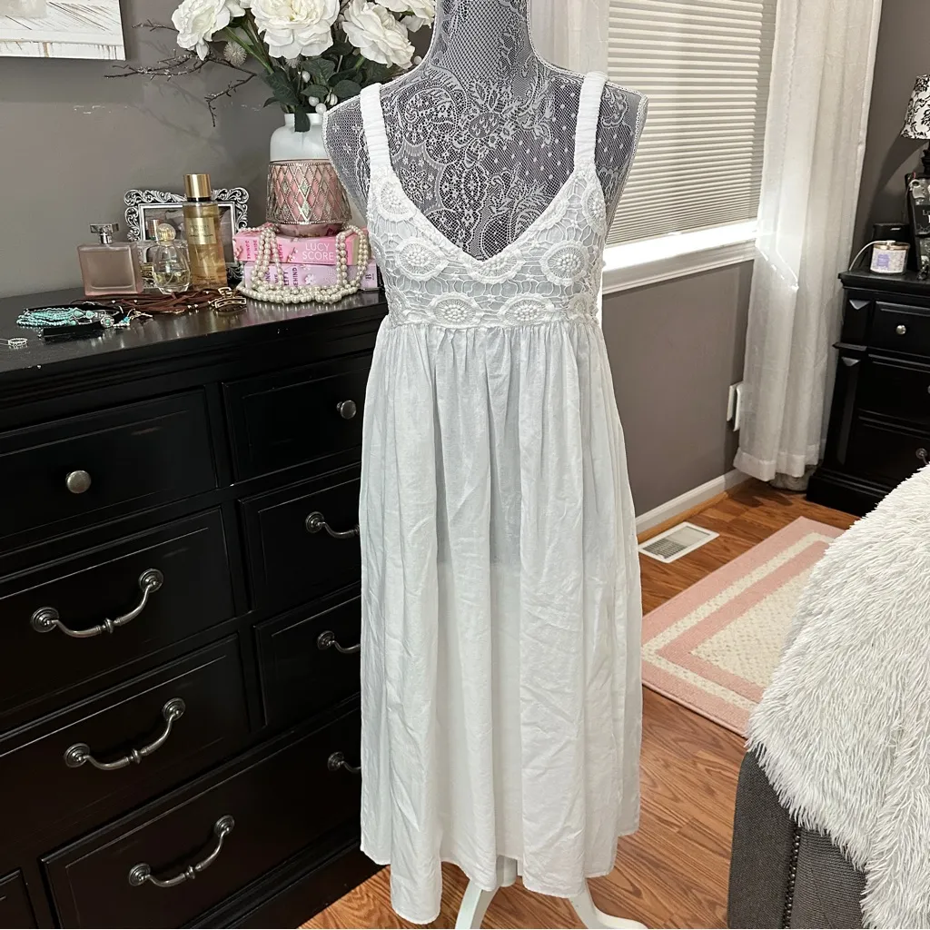 Victorian Chics White Embroidered Midi Boho Cotton Sundress - Image 2