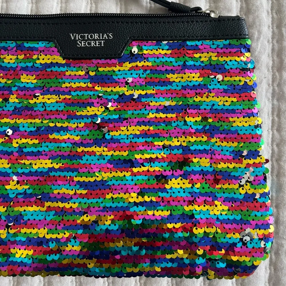 [Victorias Secret] Rainbow Sequin Makeup Bag - Image 2