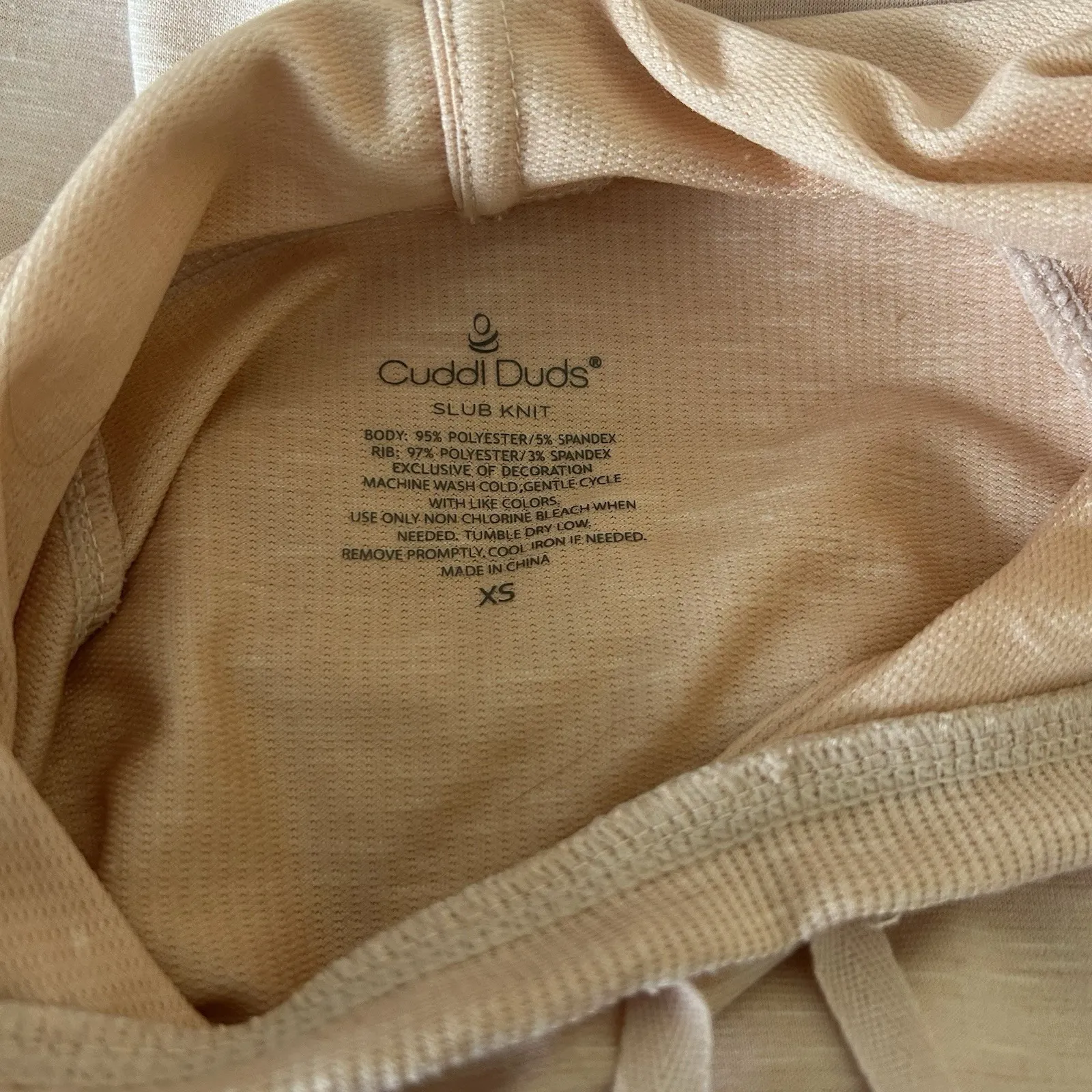 Cuddl Duds Size XS 2 Piece Slub Knit Hoodie And Capri Soft Peach Color Loungwear - Image 9