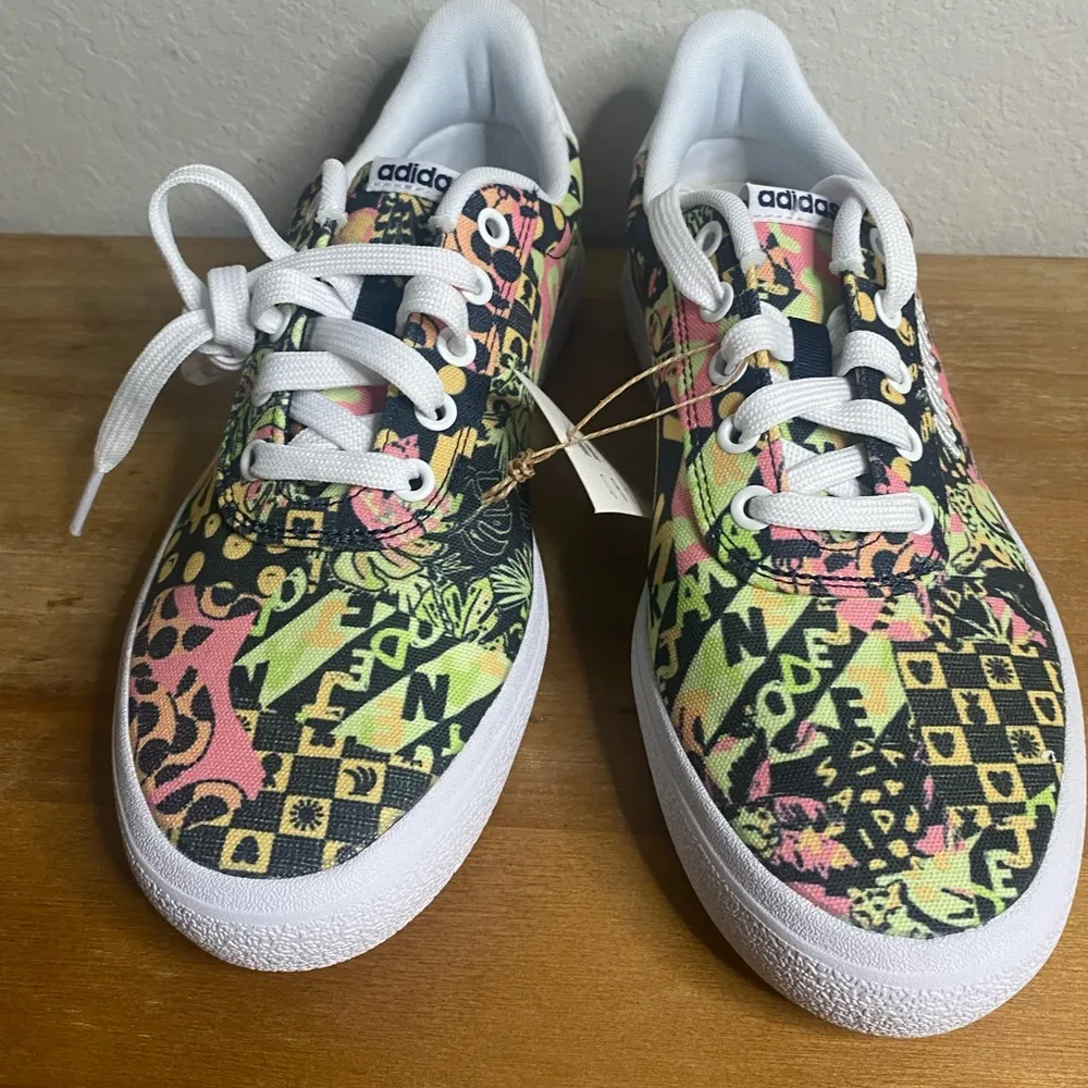 Women’s ADIDAS VULC RAID3R SNEAKERS Shoes Colorful Vintage 90s inspired size 8 - Image 4