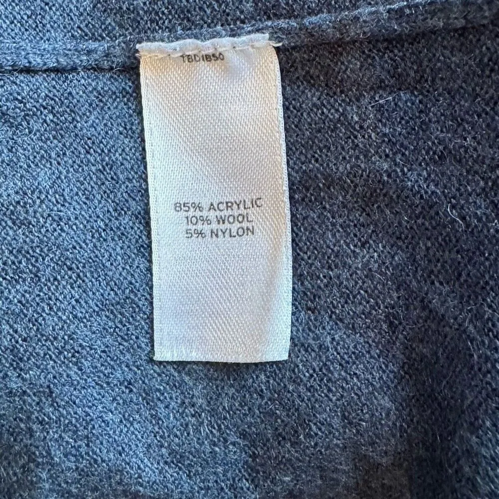 Trouve Womens Sweater Size Medium Long Sleeve Crew Neck Navy Blue Lightweight - Image 9