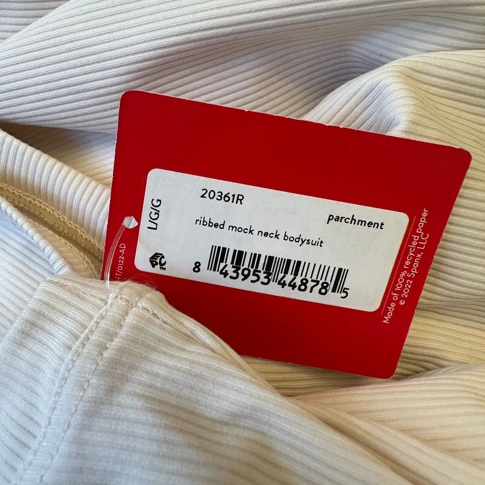 SPANX Suit Yourself Ribbed Mock Neck Sleeveless Bodysuit Parchment NEW - Image 5