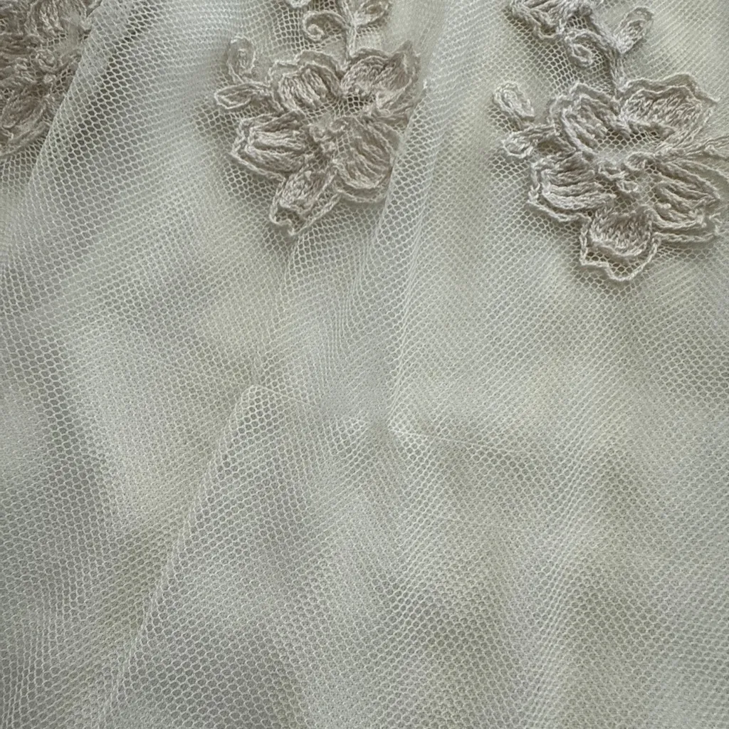 Women's Heart & Soul Beige Lace Mini Dress Large - Image 8