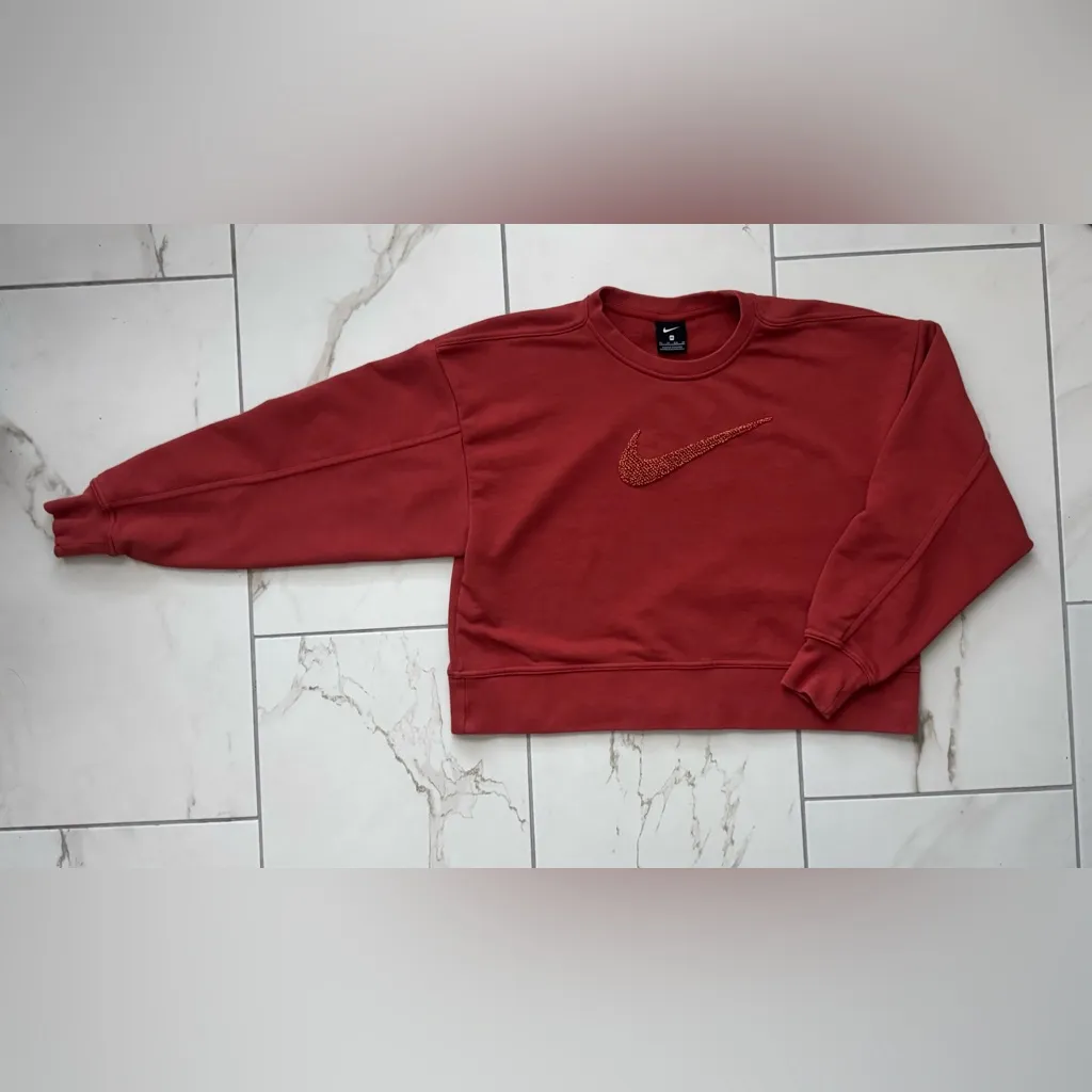 Nike Women’s Dri-FIT Get Fit Crewneck Sweatshirt (Style DJ0774-895) Size XS EUC - Image 4