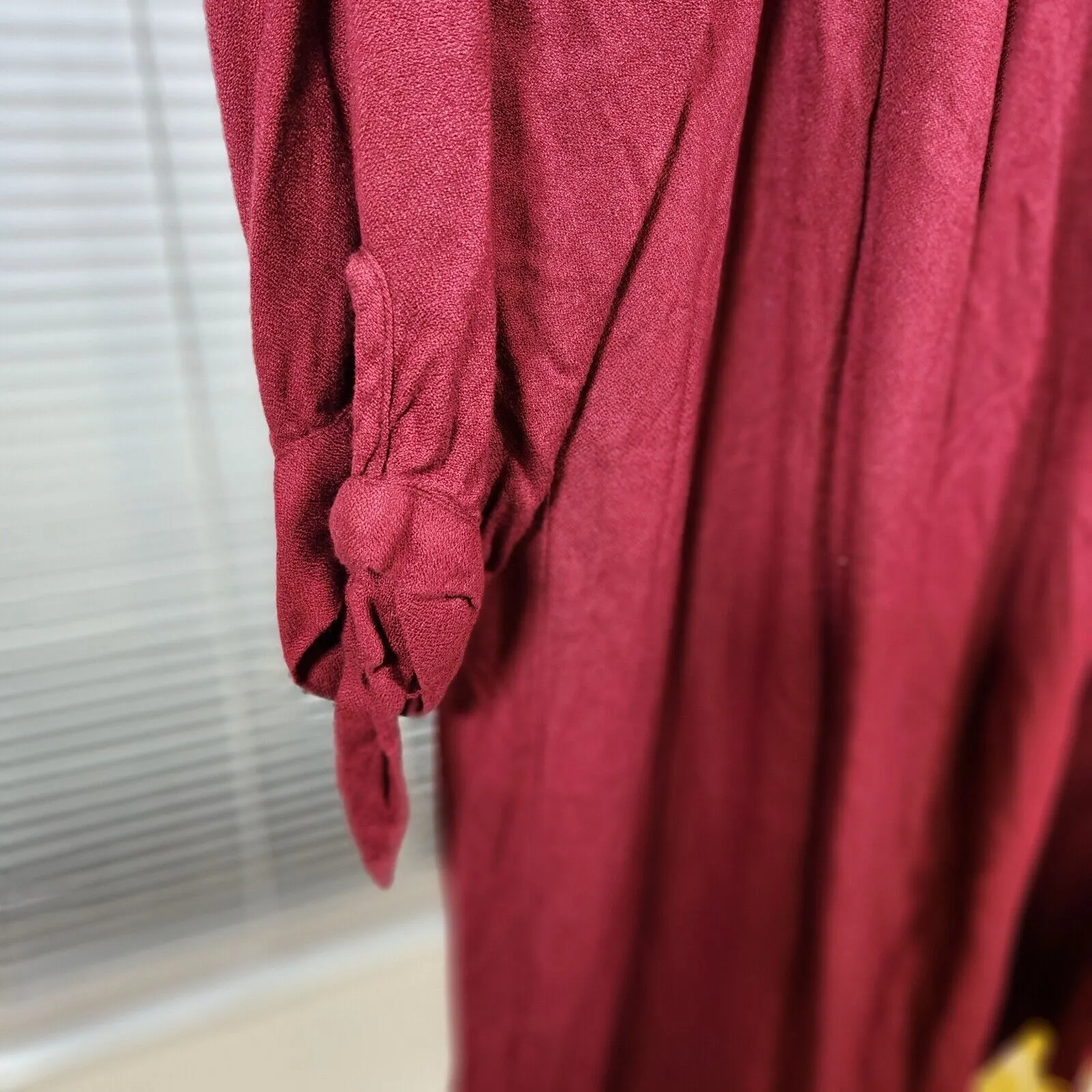 Mud Pie Large $62 Maroon Elle Off Shoulder Stretch Ruched 3/4 Sleeve Shift Dress - Image 7