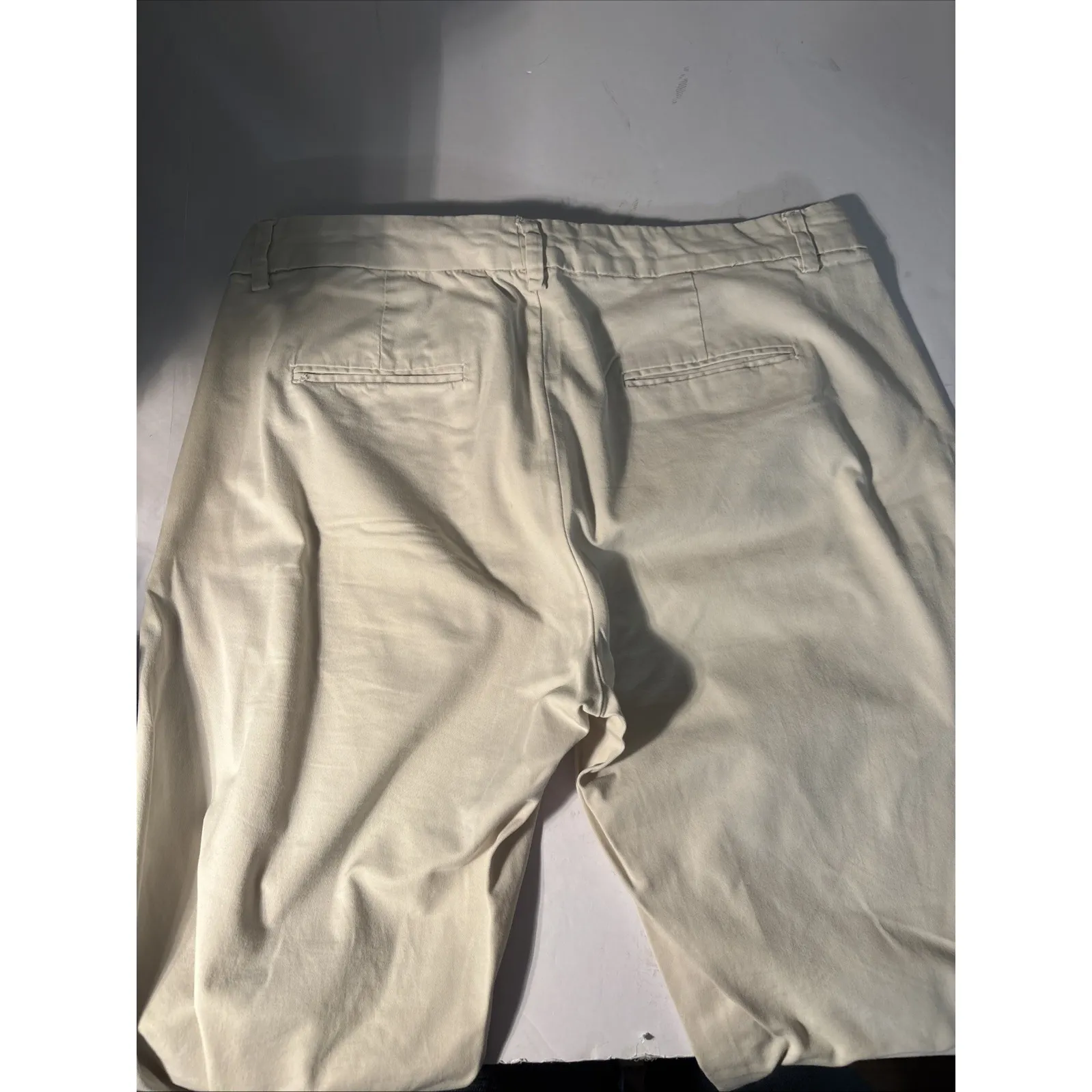 Khaki's By Gap Women's Size 6S Khaki Tan Pants Straight‎ Leg - Image 3