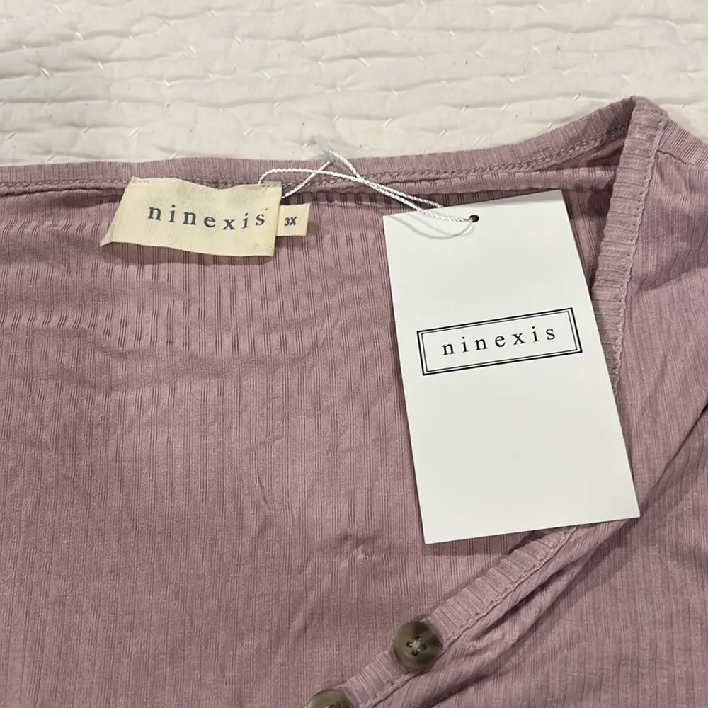 Ninexis Dusty Rose Henley Top Size 3X NWT Pink - Image 3