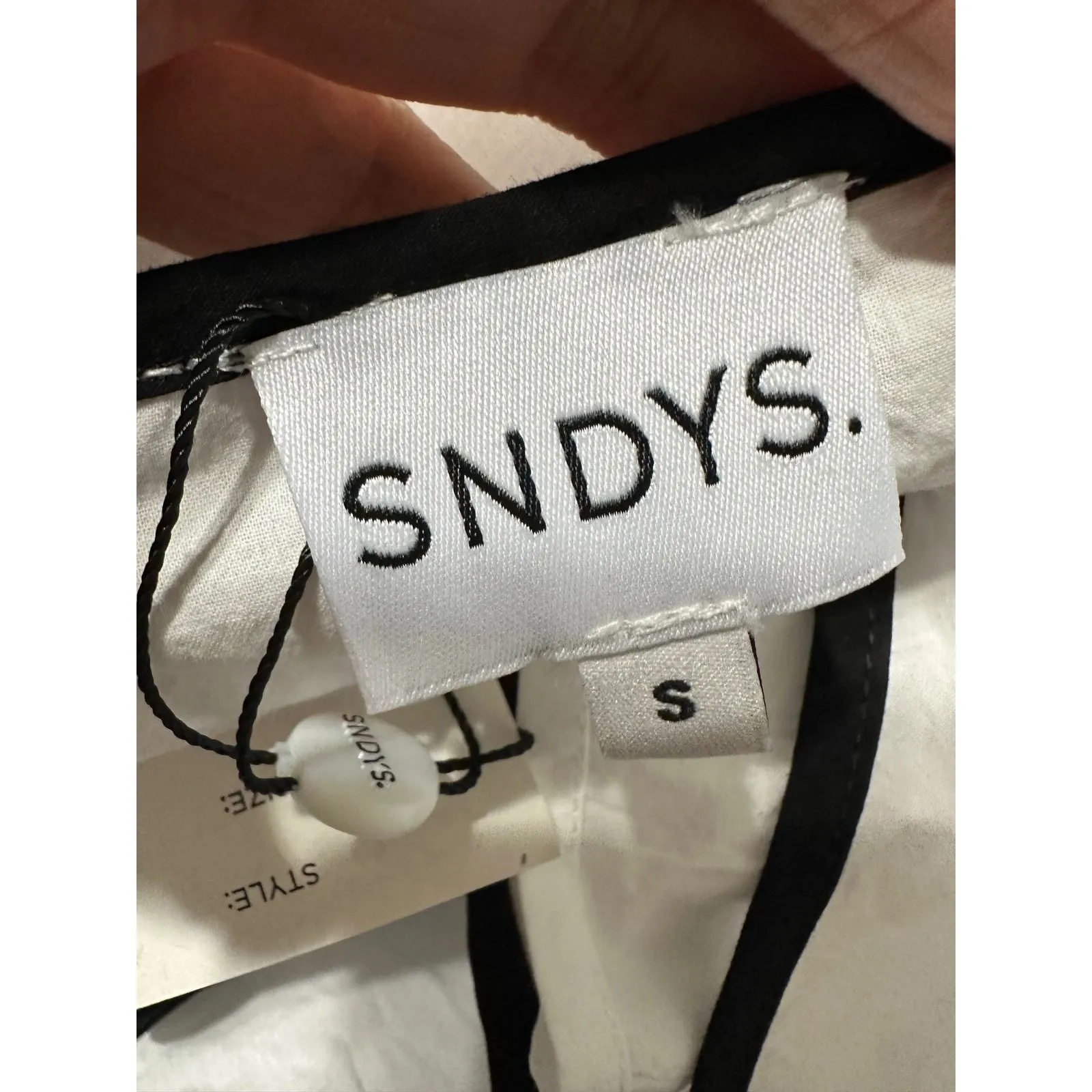 SUNDAYS The Short Sleeve Cropped Cardigan White Black Trim Tie Front Size‎ S - Image 4