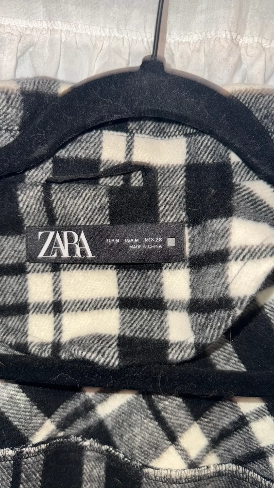 ZARA Flannel Shacket - Image 3