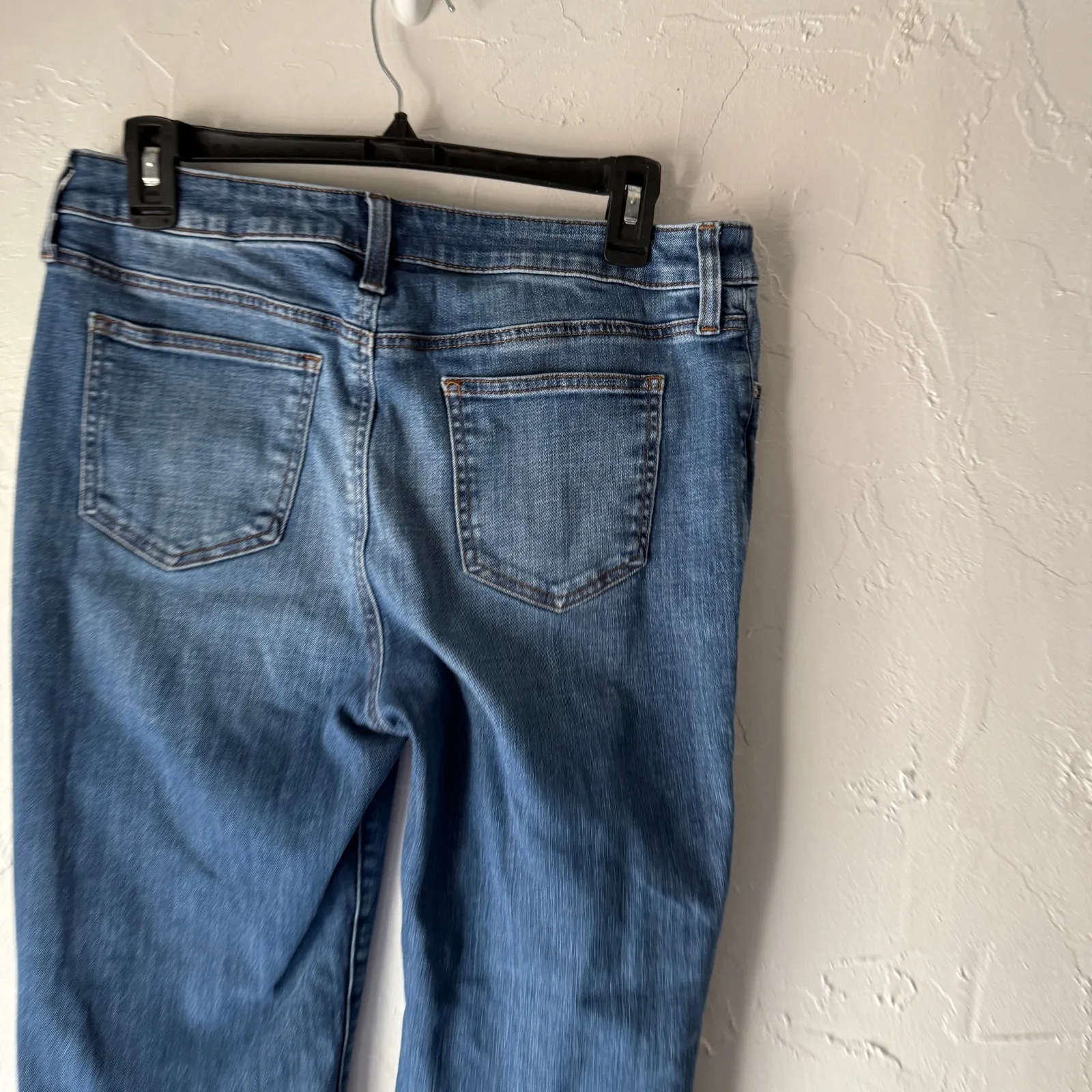 Chico’s So Slimming Girlfriend Skinny Jeans Button Hem Blue Denim Size 8 - Image 5
