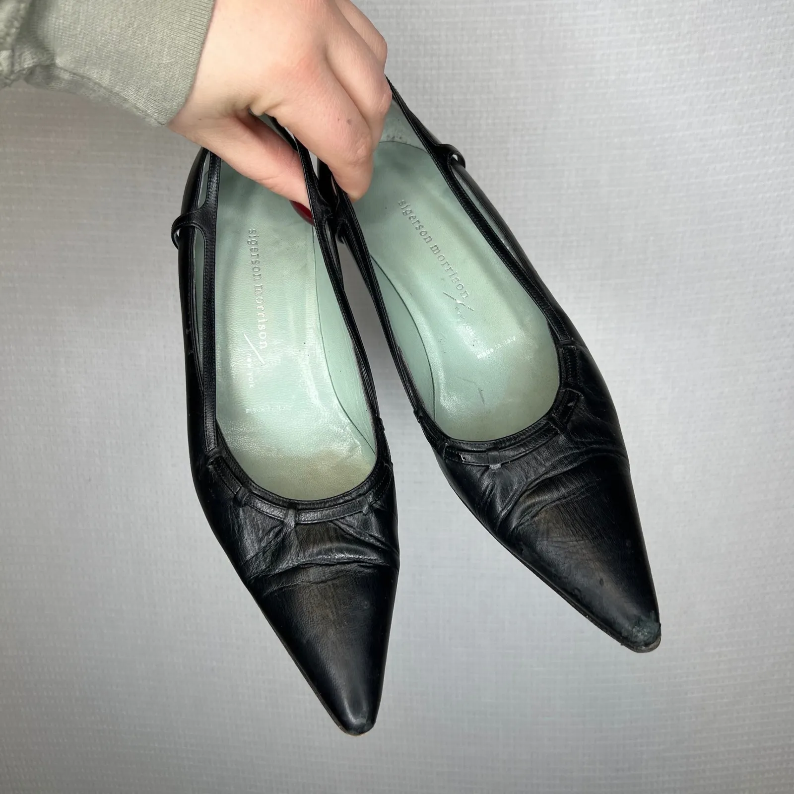 Sigerson Morrison Vintage Y2K Black Leather Pointed Toe Kitten Heel Italy Size 6 - Image 2