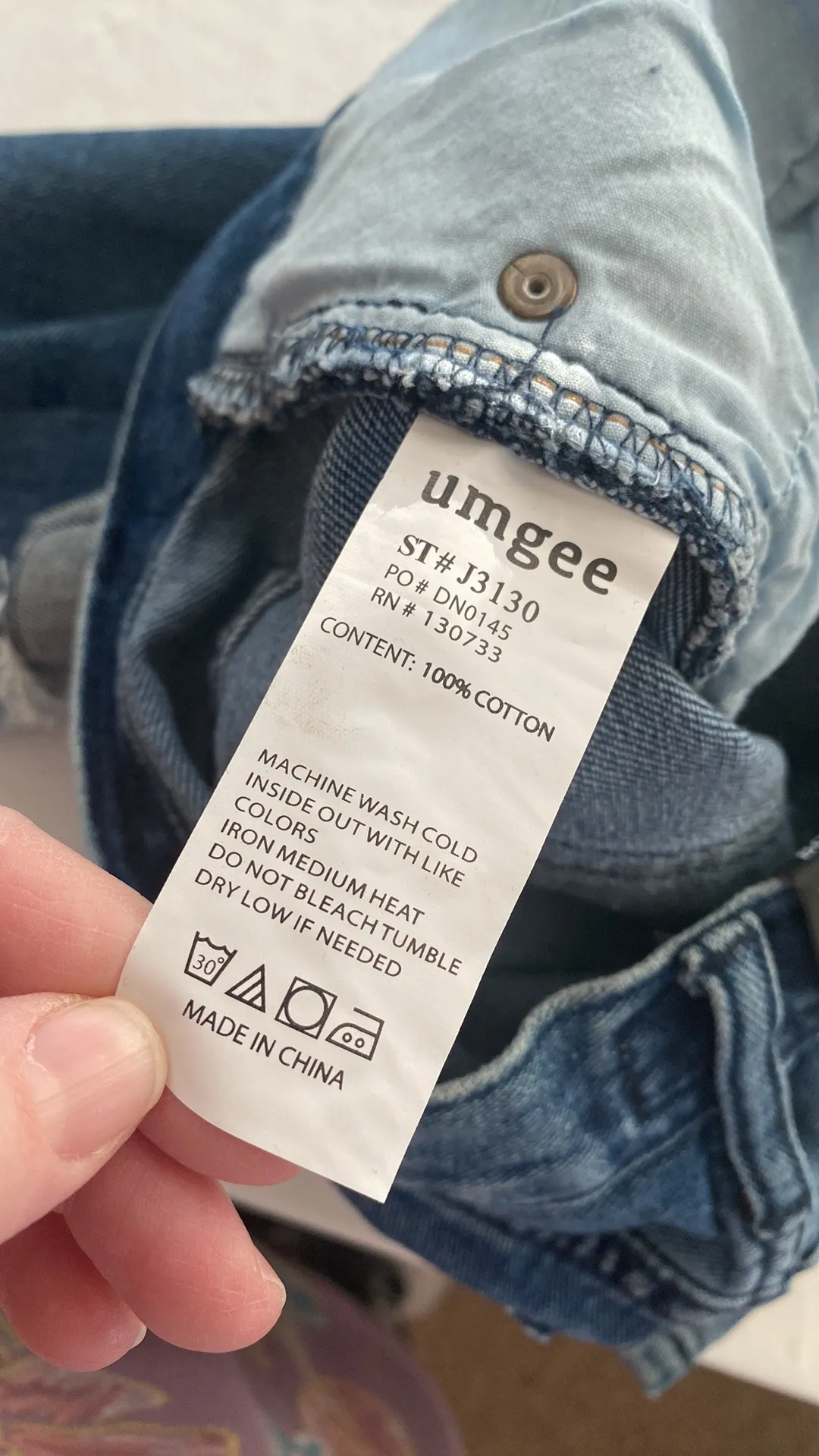 Jeans Company jeans boyfriend style distressed patches accents Sz 28 NWT - Image 8