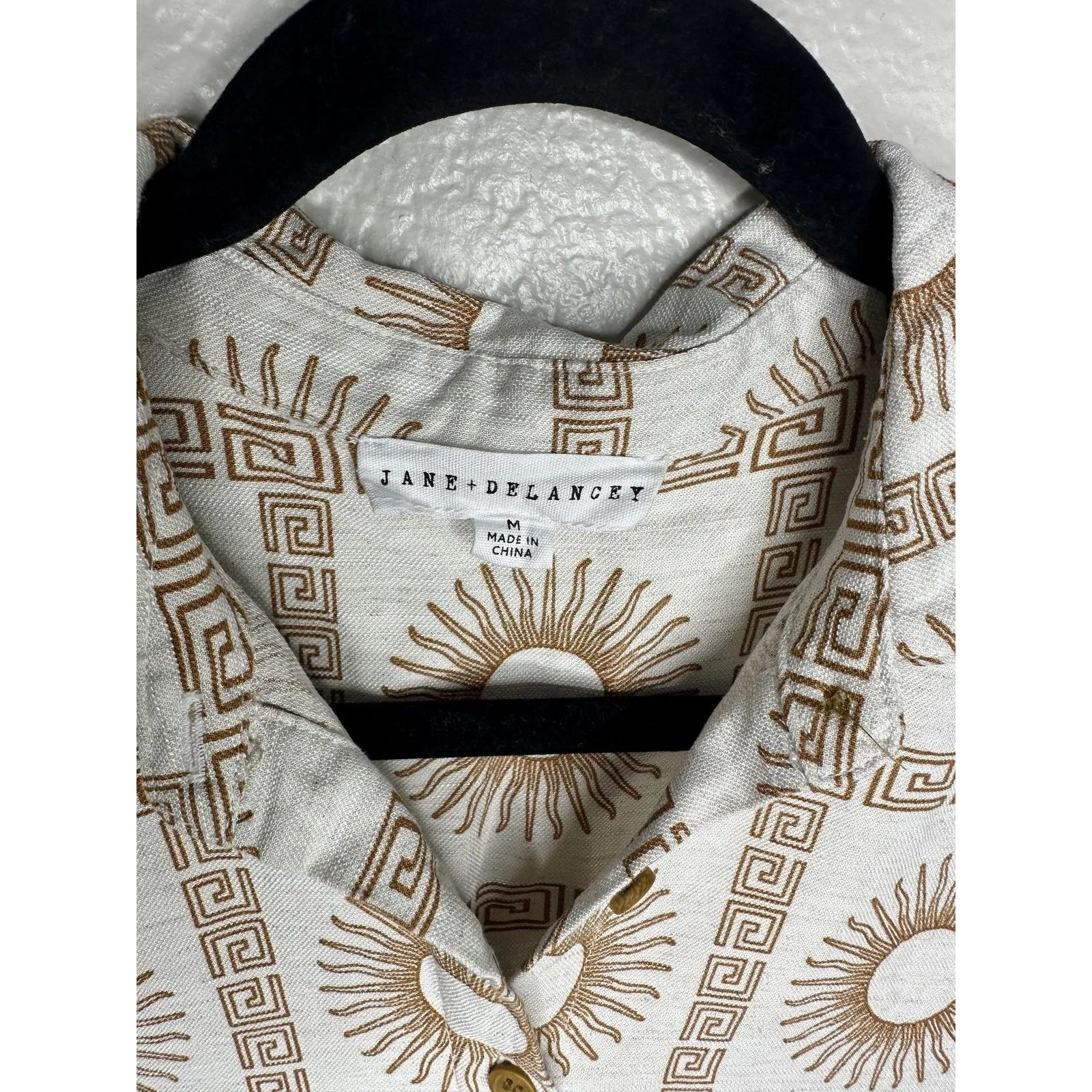 Jane + Delancey Camp Shirt Womens Medium Sun Greek Key Linen Blend White Brown - Image 3