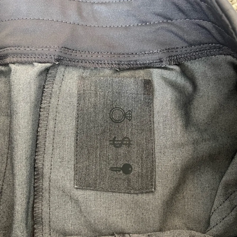 Women’s Figs Technical Collection Zamora Joggers Scrub Pants Gray Size XS - Image 10