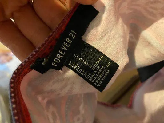 Cropped Halter Top - Image 3