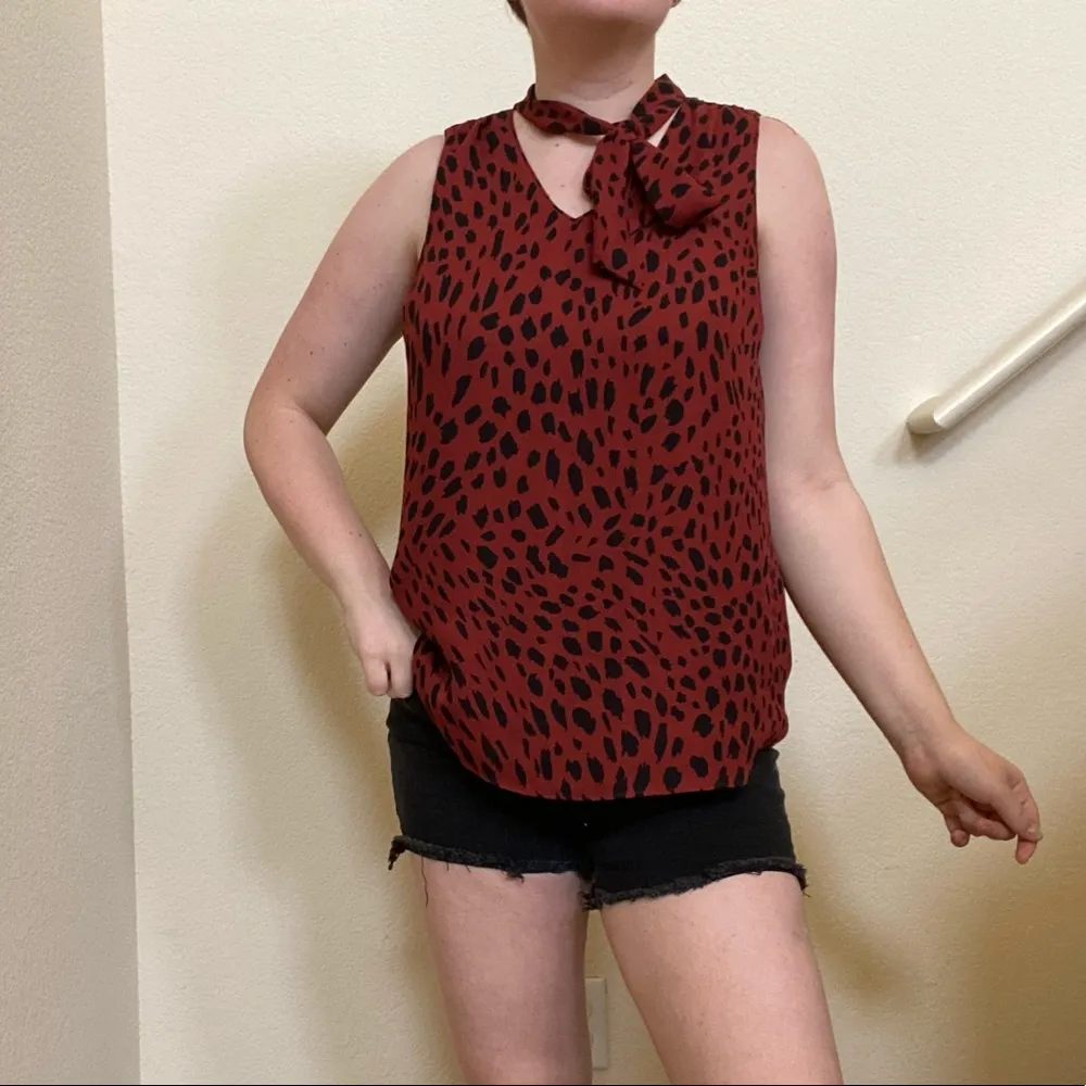 Brick Red & Black  Spotted Tank Top Blouse Medium - Image 10