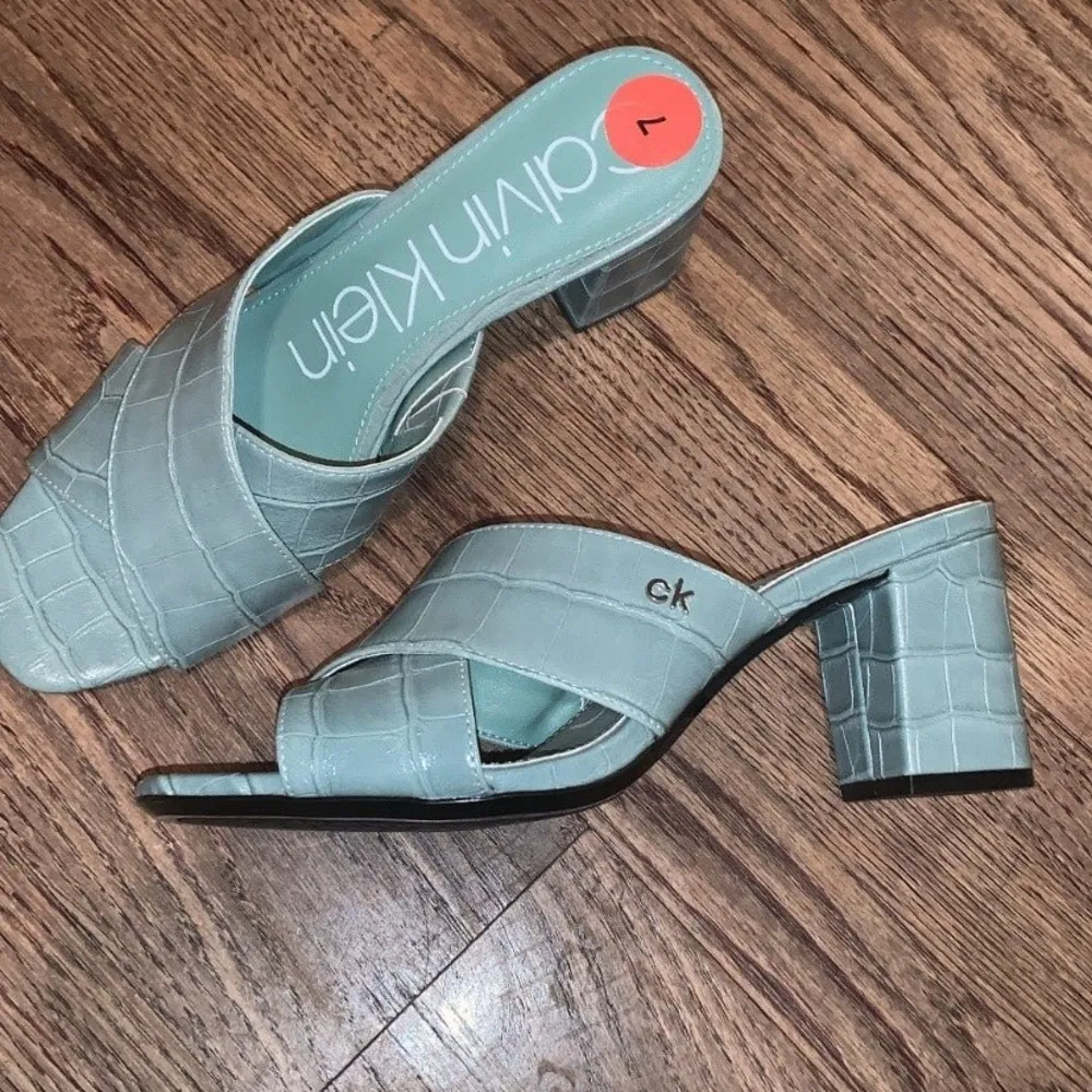 Calvin Klein Women's Turquoise Slide Sandals - Image 3