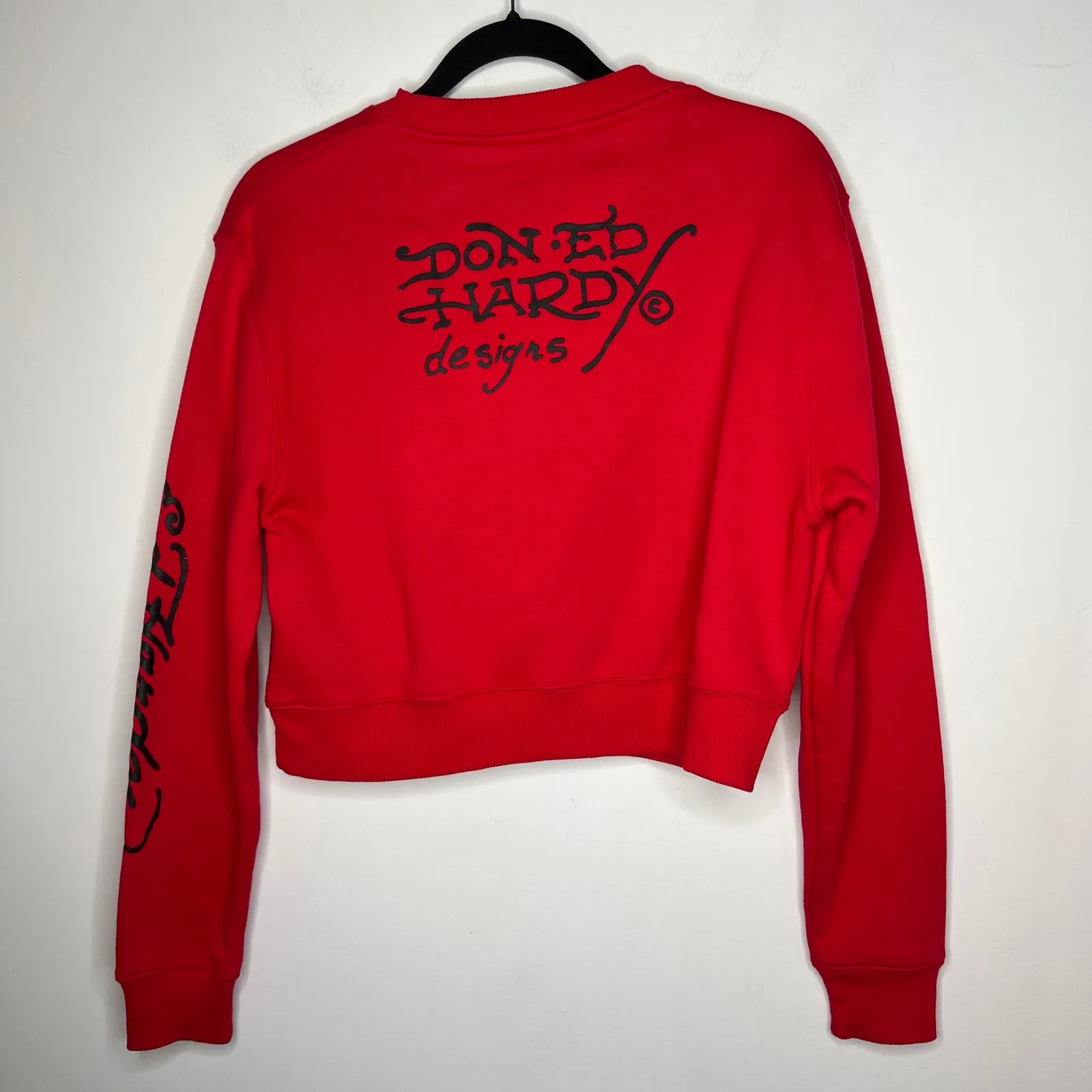 Ed Hardy Red Cropped Sweatshirt Size Small - Image 4