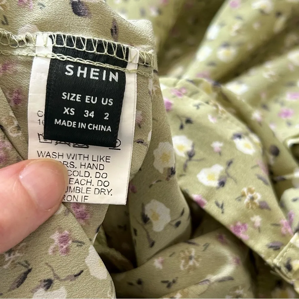 SHEIN Floral, Wide, Split Leg Flowy Pants, Matching Belt, Green, White, Size XS - Image 5