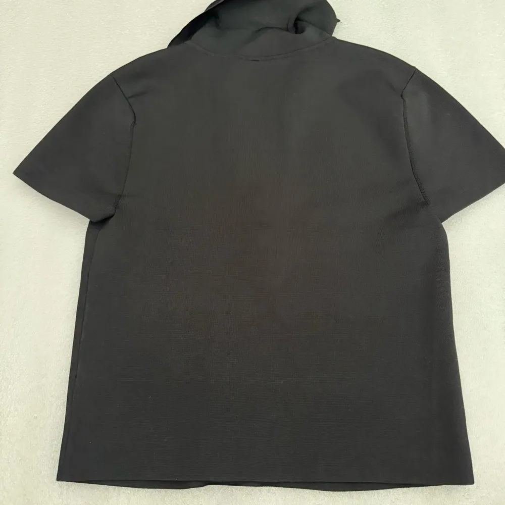 NWT Alice + Olivia Black Blouse - Image 2