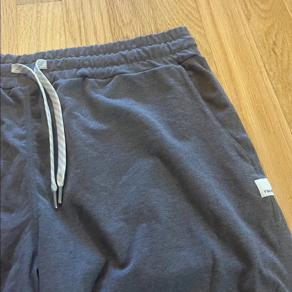 Vuori Women's Performance Joggers Sz S - Image 2