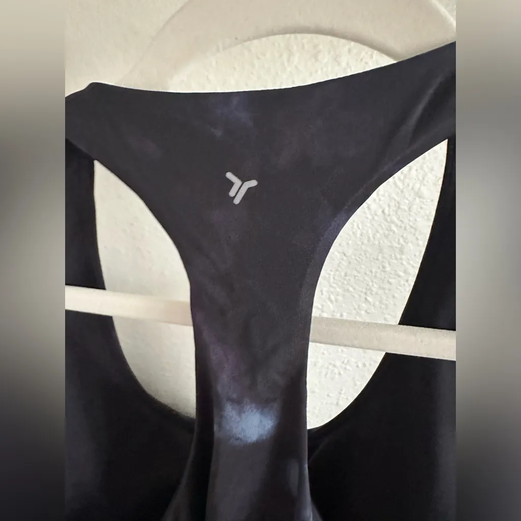 OLD NAVY Women's Black Tie-Dye Tank Top. - Image 8
