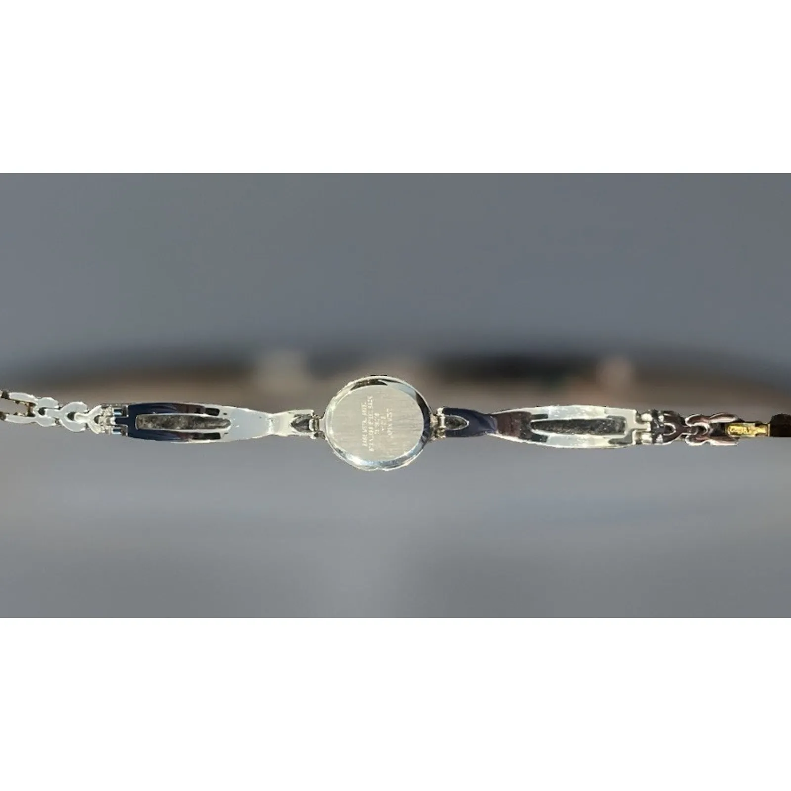 Armitron Now Womens Watch Bracelet 17mm Gold Silver Tone New Battery 6.75" - Image 6