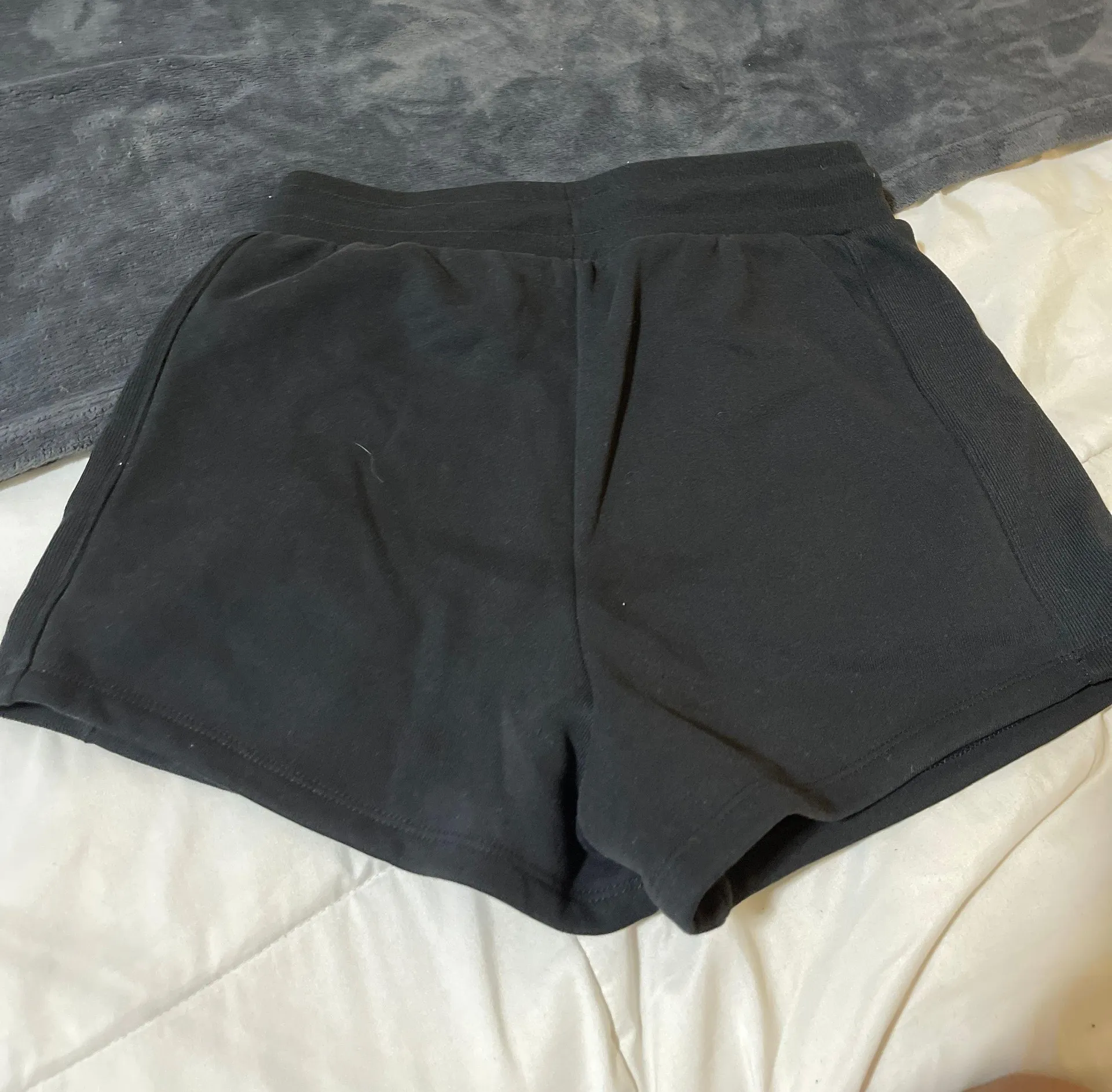 Champion Shorts Women - Image 3