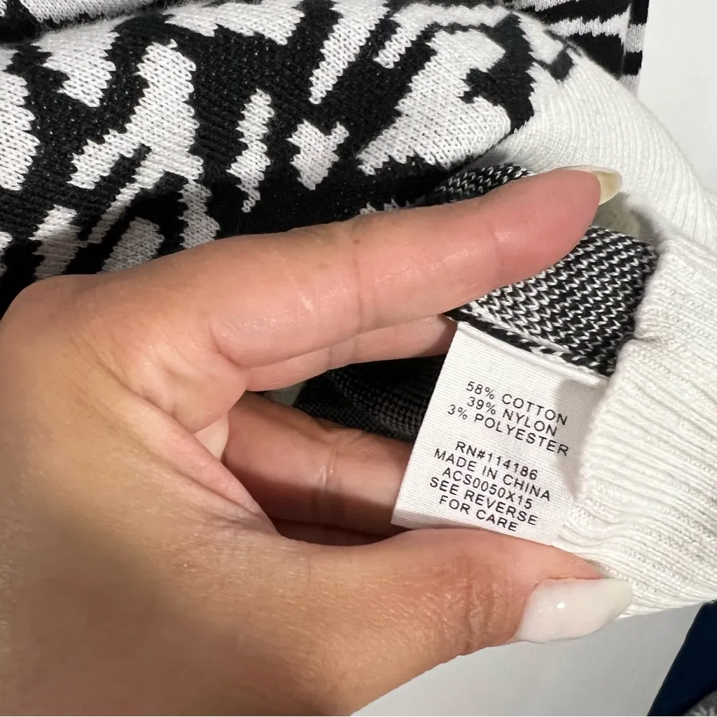 Adyson Parker Pattern Mock Neck Sweater Black & White‎ Size 2X - Image 7