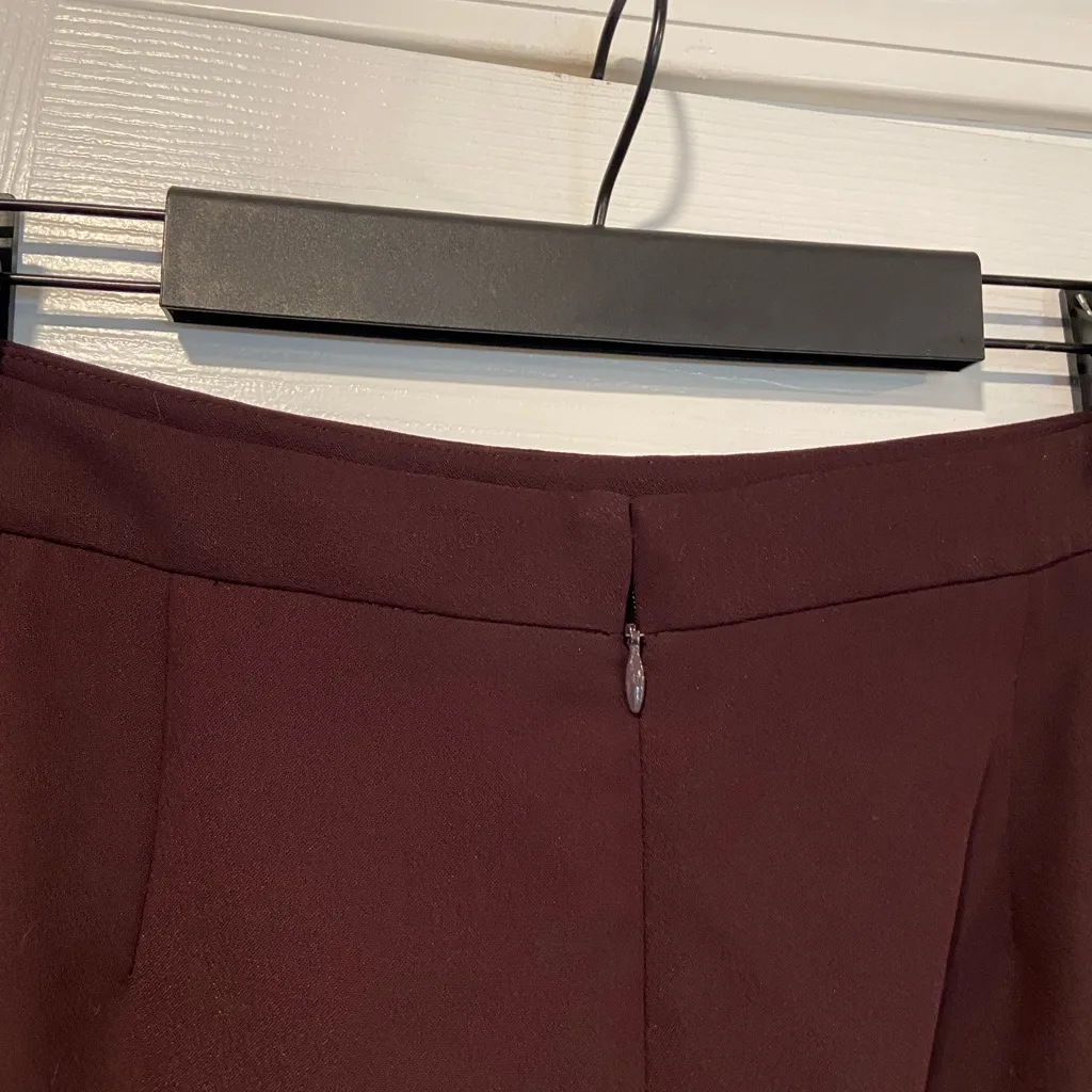 Talbots Size 14 Burgundy Wine Back Zip Front Pleat Lined Pencil Skirt - Image 7