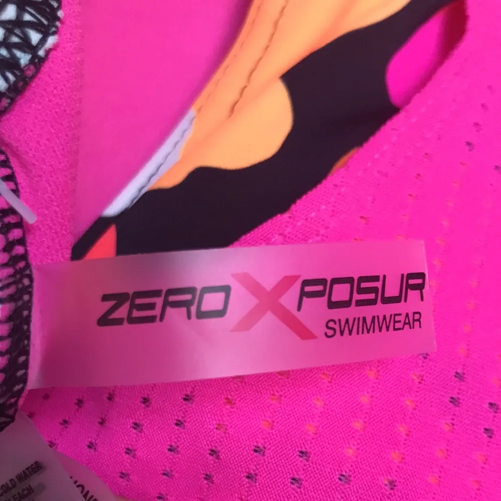NWT ZEROXPOSUR Women’s Athletic UPF 30+ Camouflage Sports Bra Pink Tank Top - Image 10