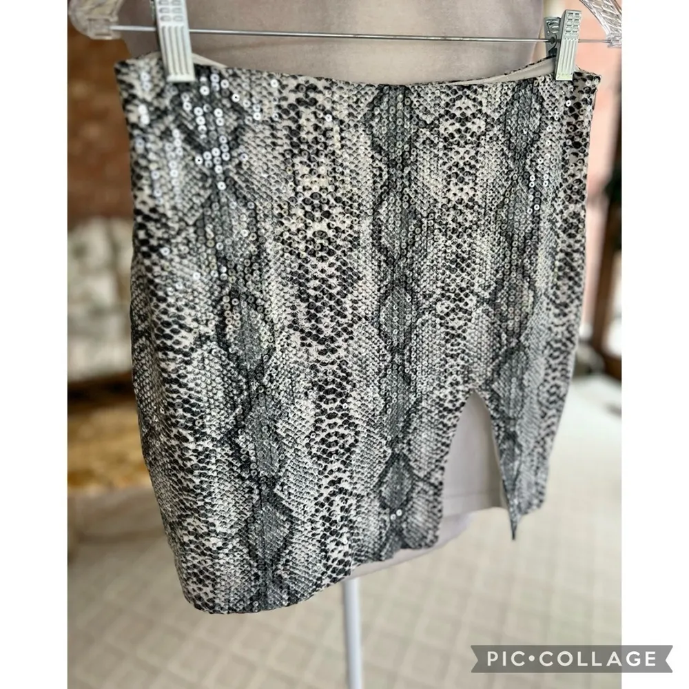 Endless Rose Black Print Sequin Snakeprint Split Front Mini Skirt M - Image 4