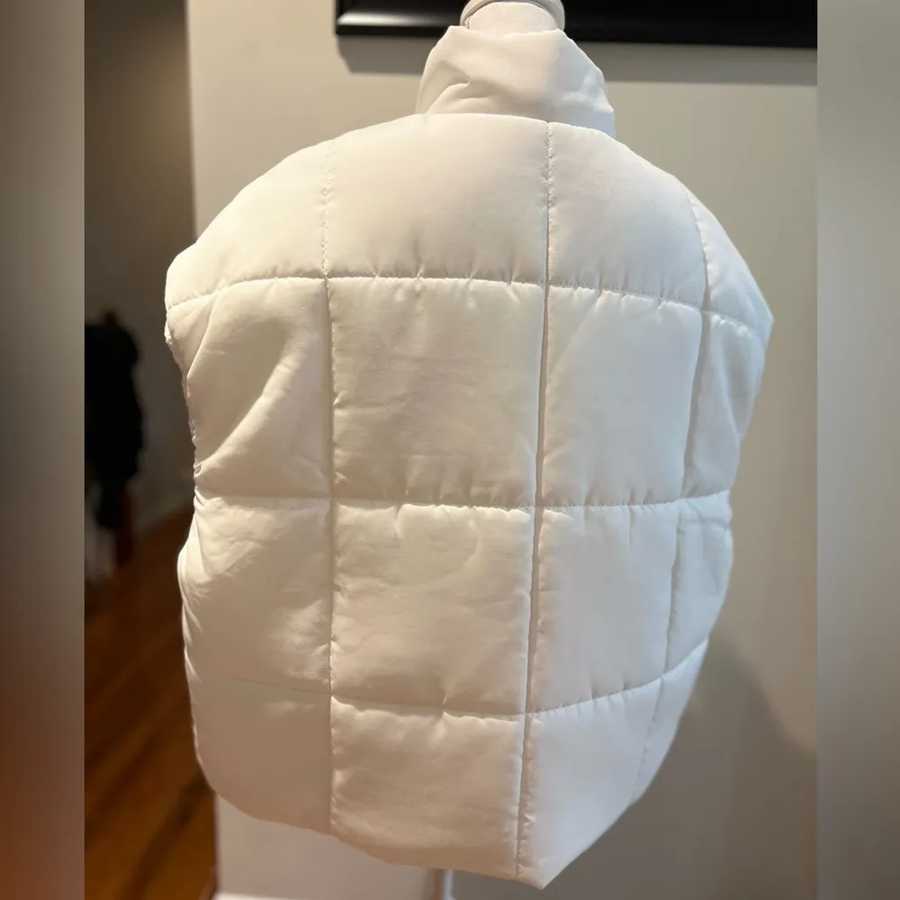 Nike  puffer Vest - Image 6