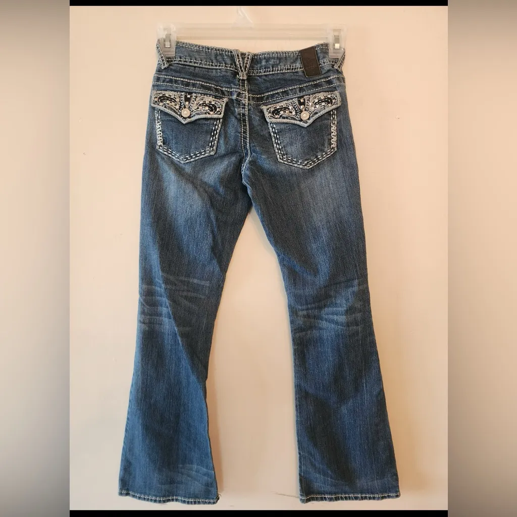 Premium Vanity Collection Women’s Blue Denim Bootcut Jeans Size 25W/31L Bling - Image 2