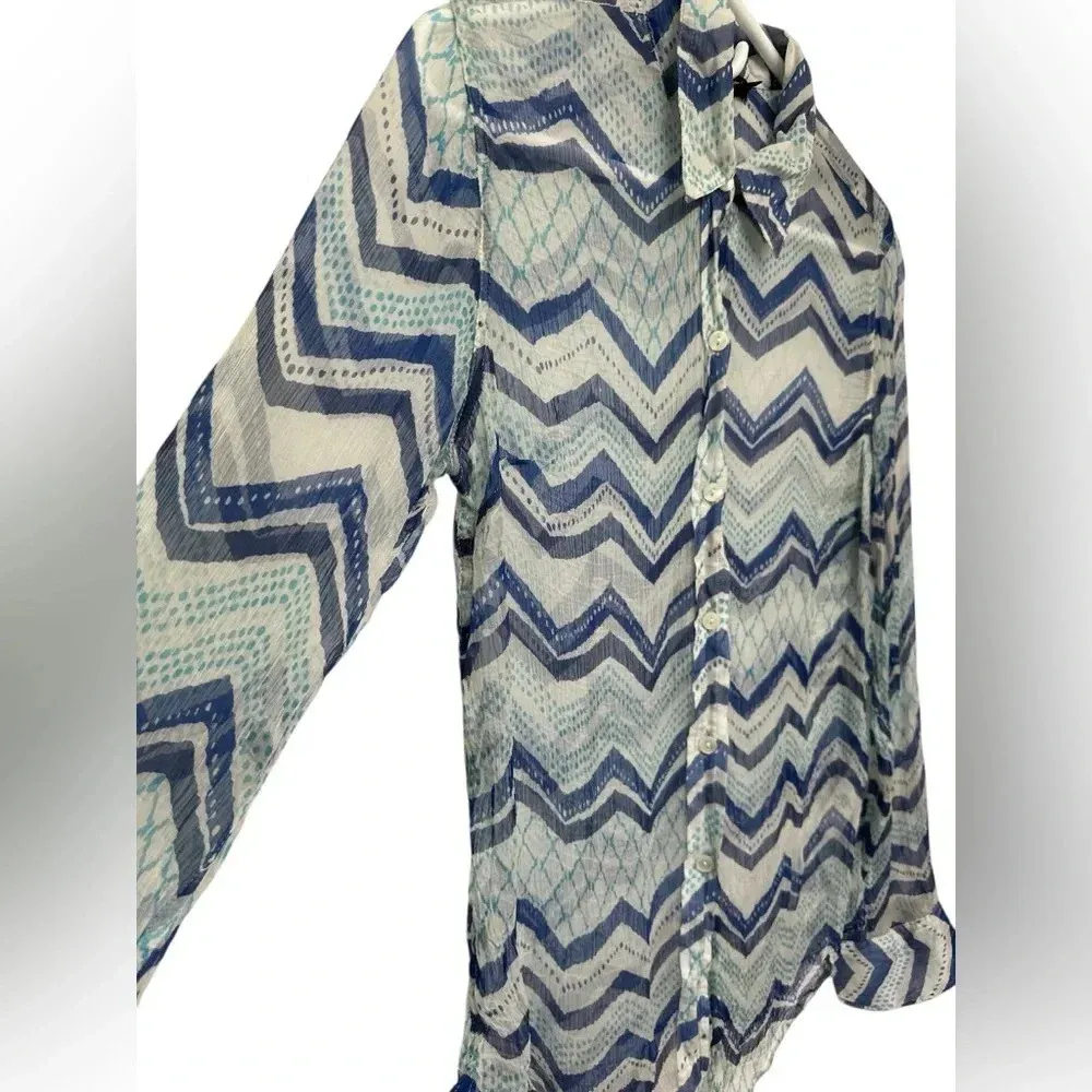Lucky Brand blue and white chevron sheer long sleeve button up shirt - Image 3