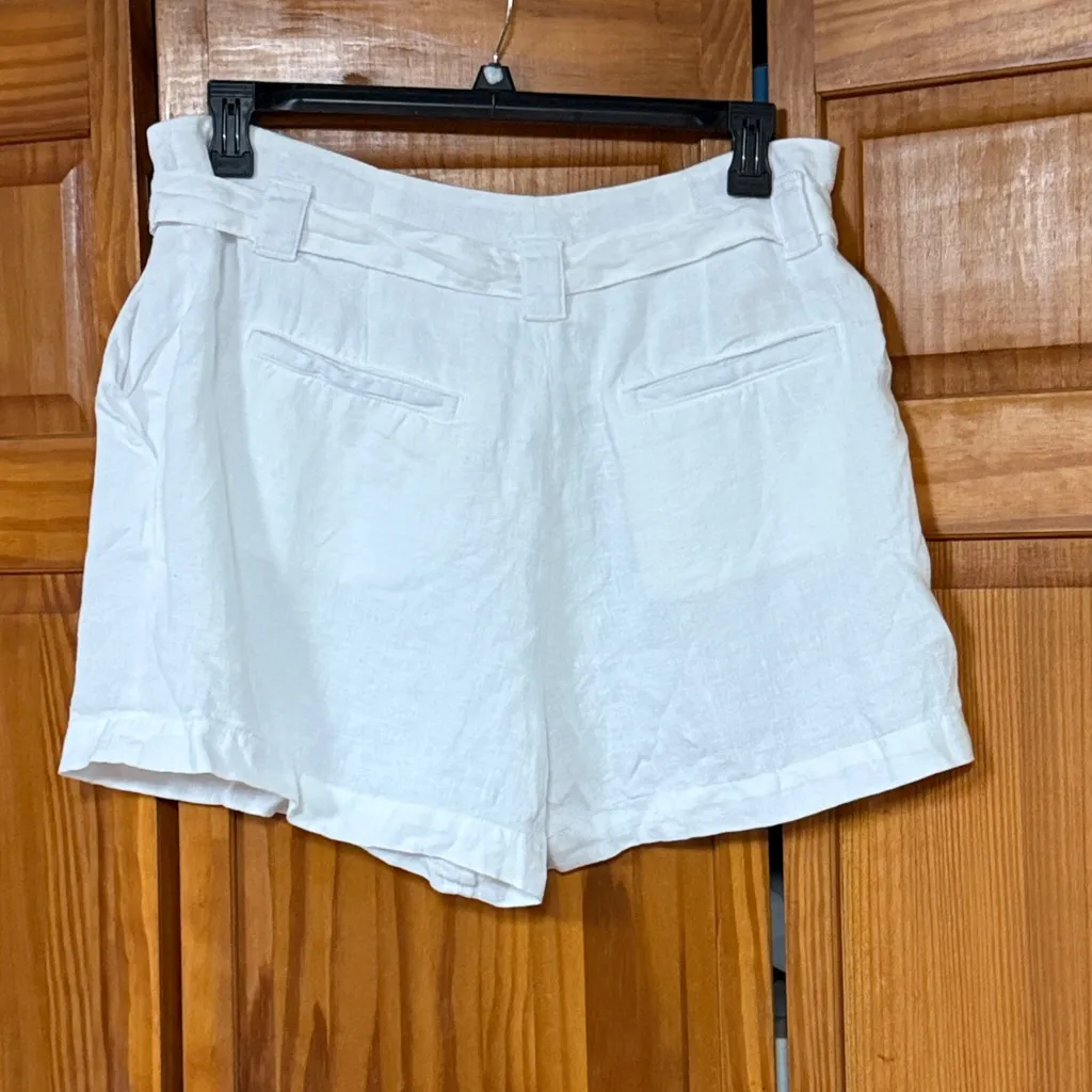 L'AGENCE Linen “Hillary” Paperbag Shorts - Image 6