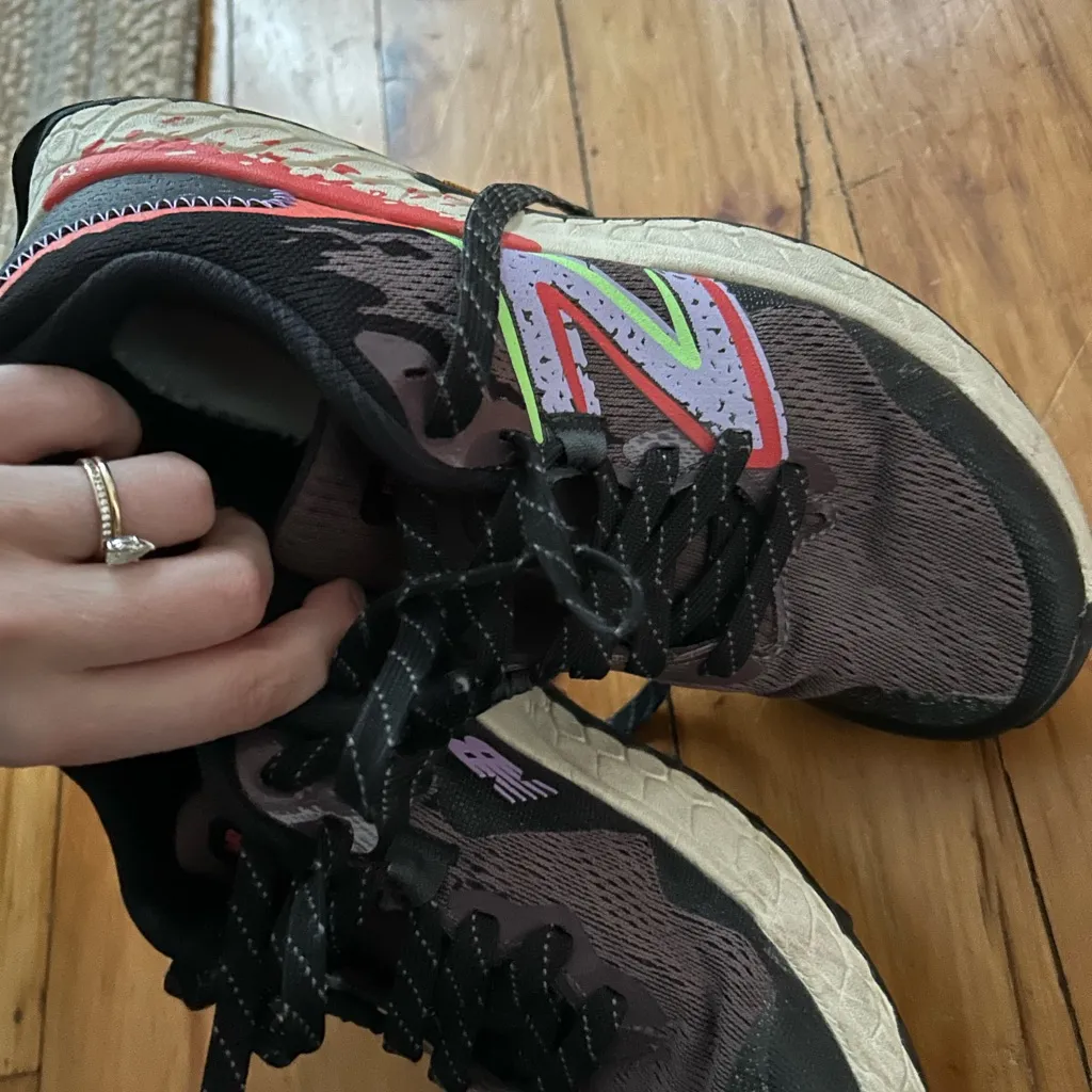 New Balance Fresh Foam x Hierro v7 Running Shoes Truffle WTHIERC7 Trail Run 8.5 - Image 4