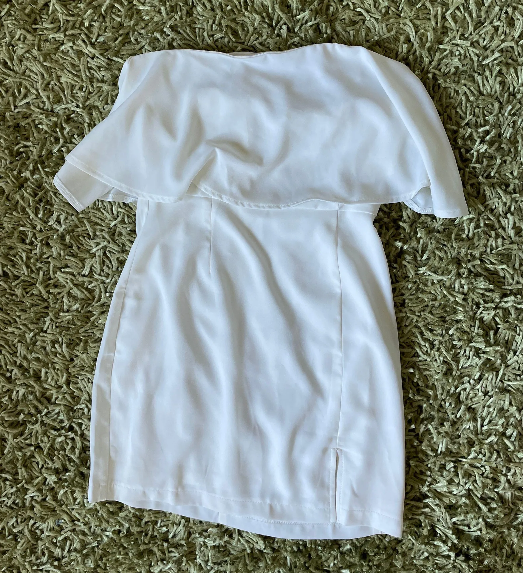 superdown Mini Bodycon White Dress - Image 4