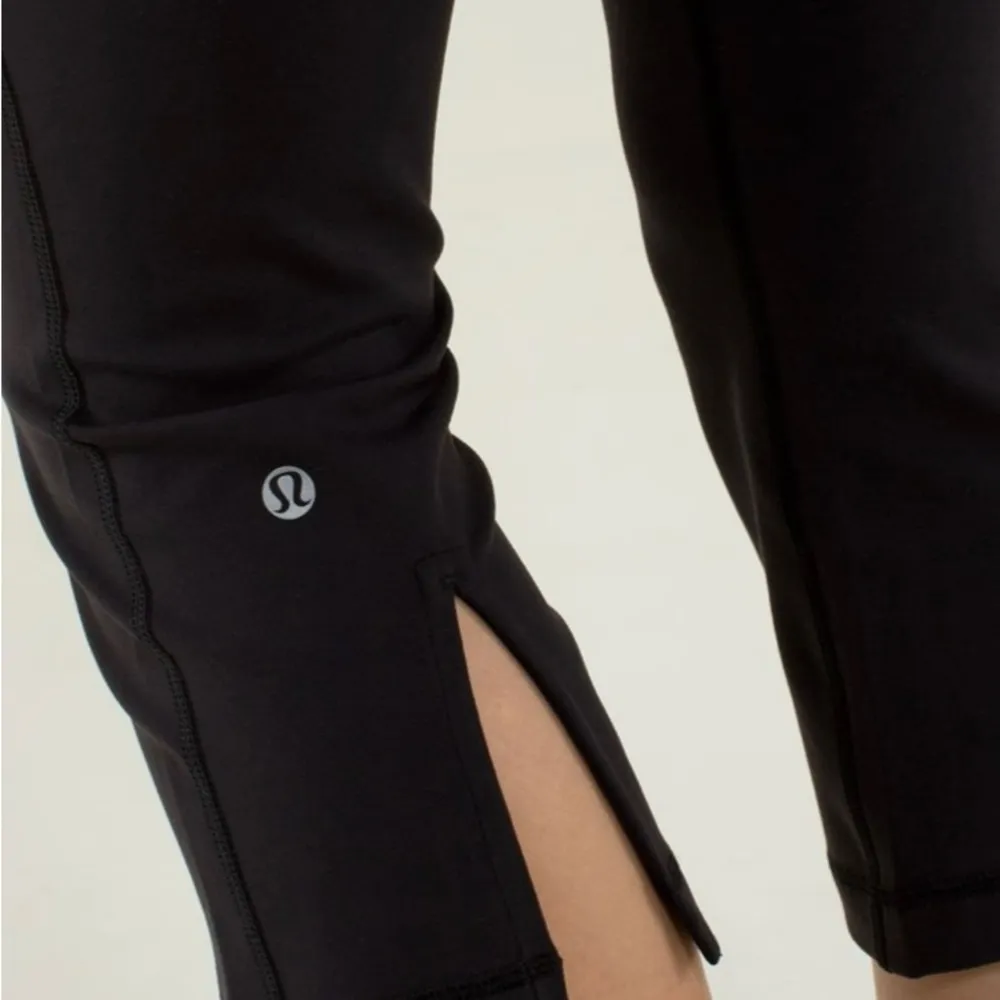 Lululemon Gather & Grow Crop Pants Size 6 Like new $78 FULL ON LUON Colorblock - Image 8