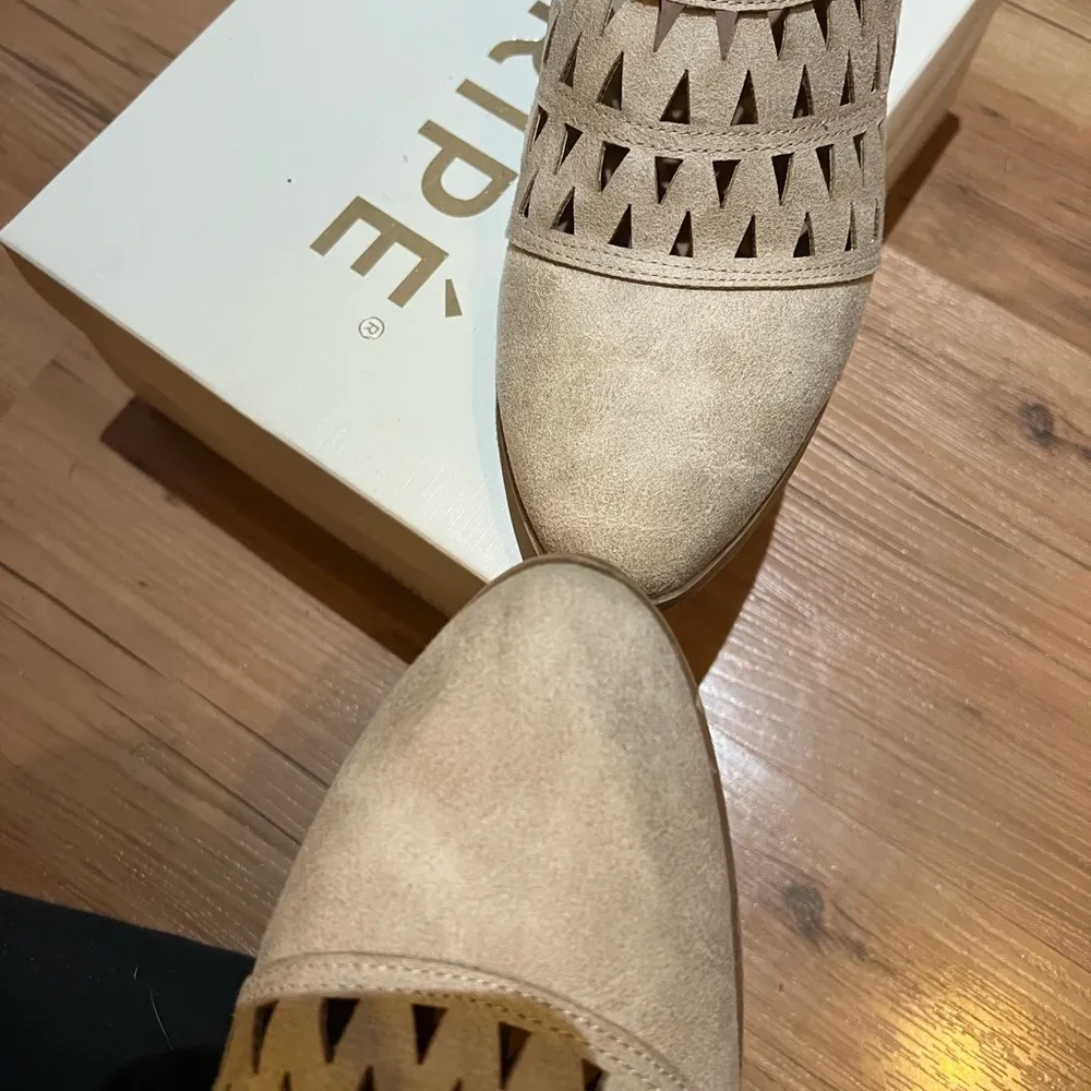 Maurice's Maurice’s Booties - Image 5