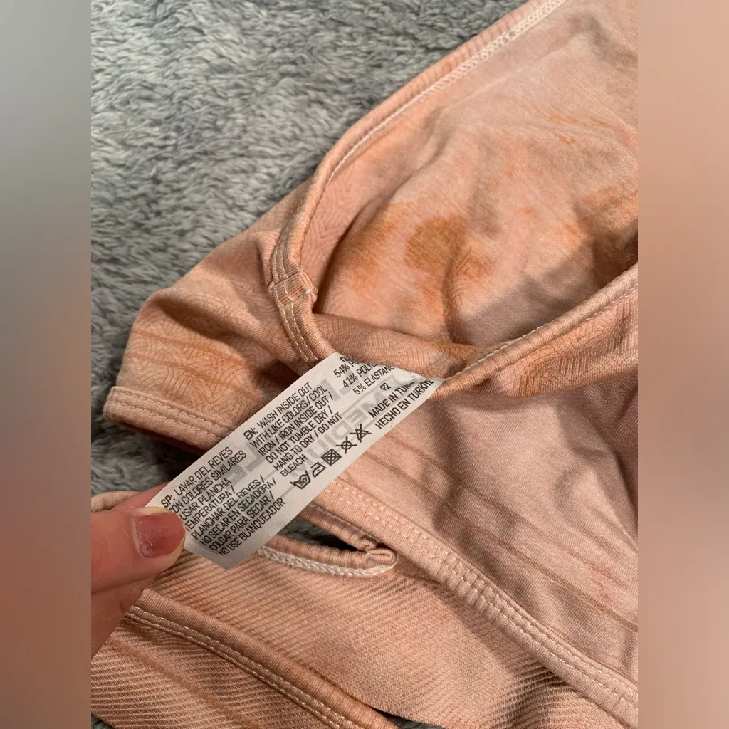 Alphalete sports bra pink medium - Image 7